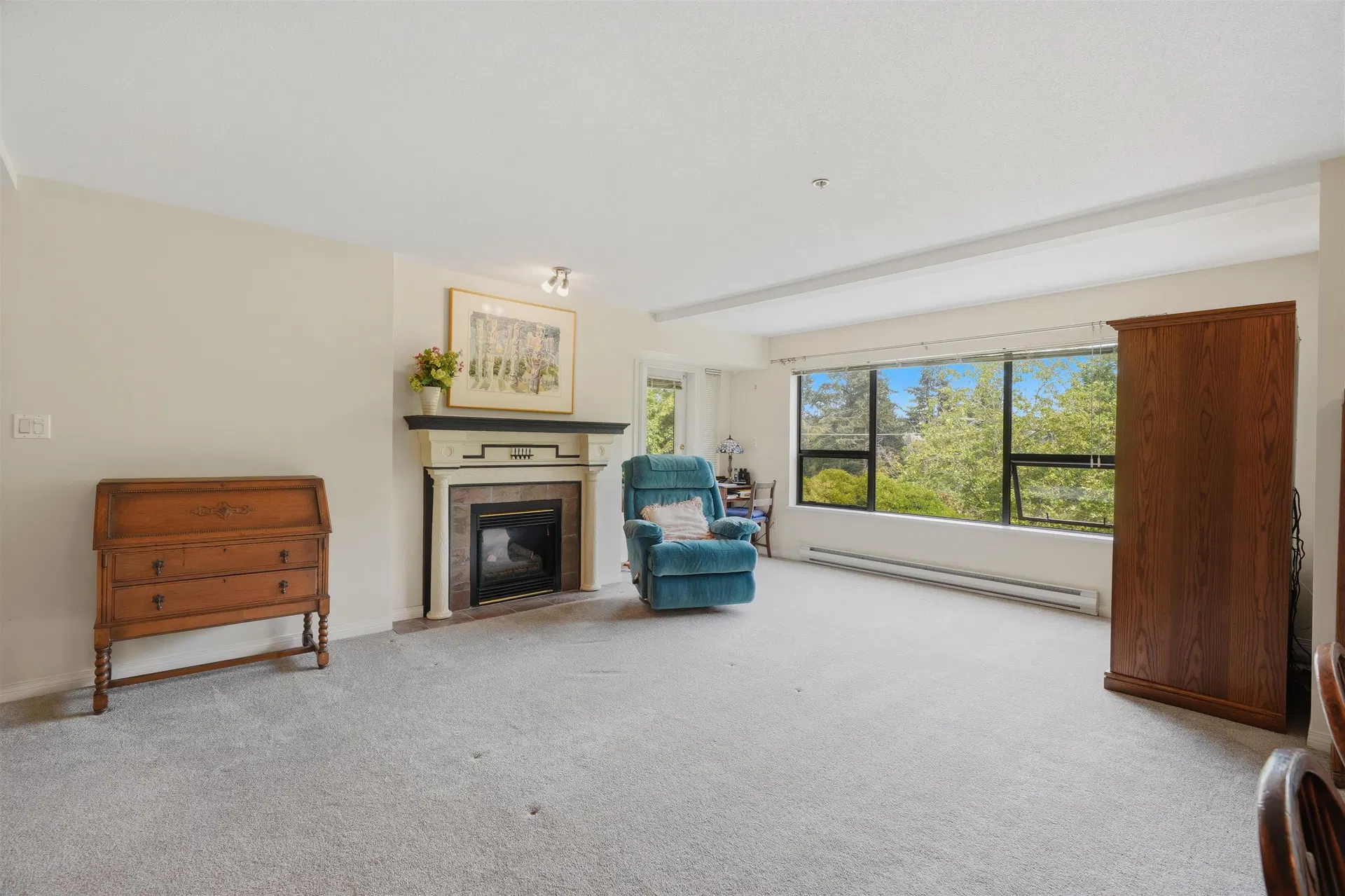 Photo 3 of 19 at #205 – 5855 Cowrie Street