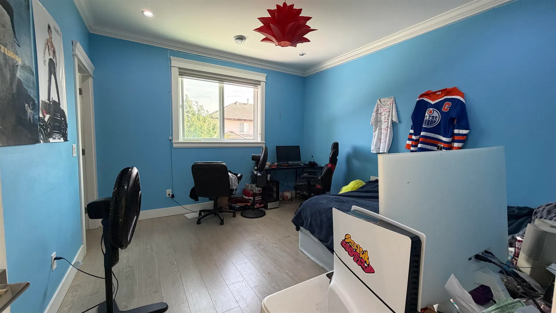Photo 5 of 24 at 7960 155 Street