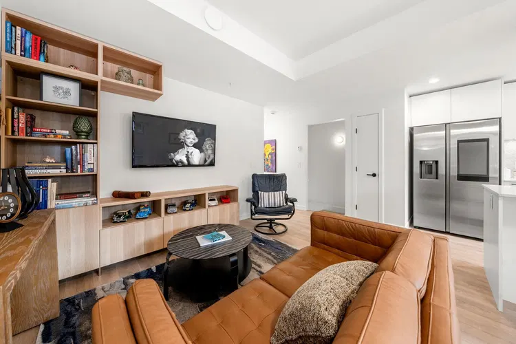 Photo 3 of 39 at #157 – 555 E 2nd Street