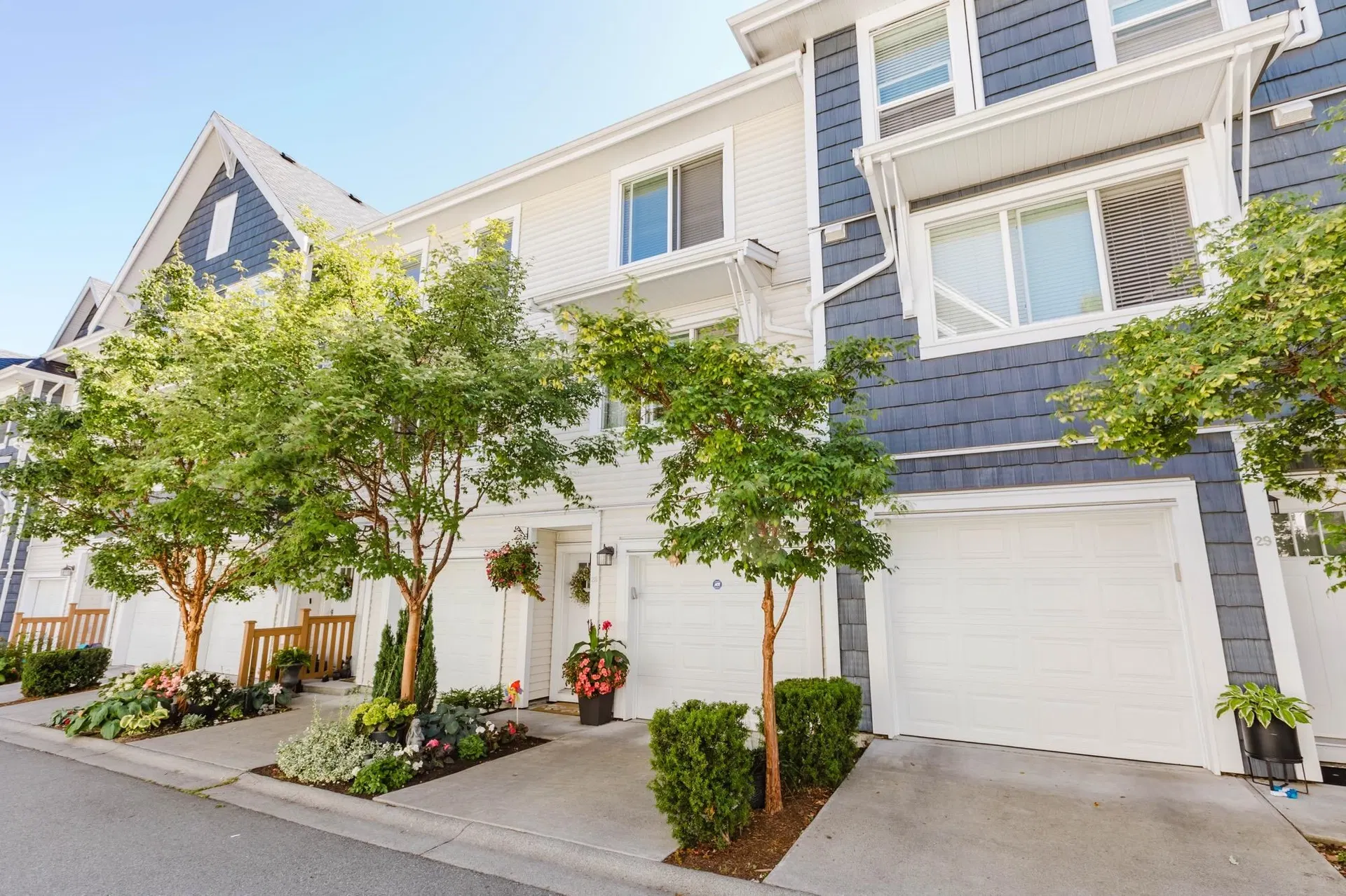 Photo 1 of 33 at #28 – 3039 156 Street
