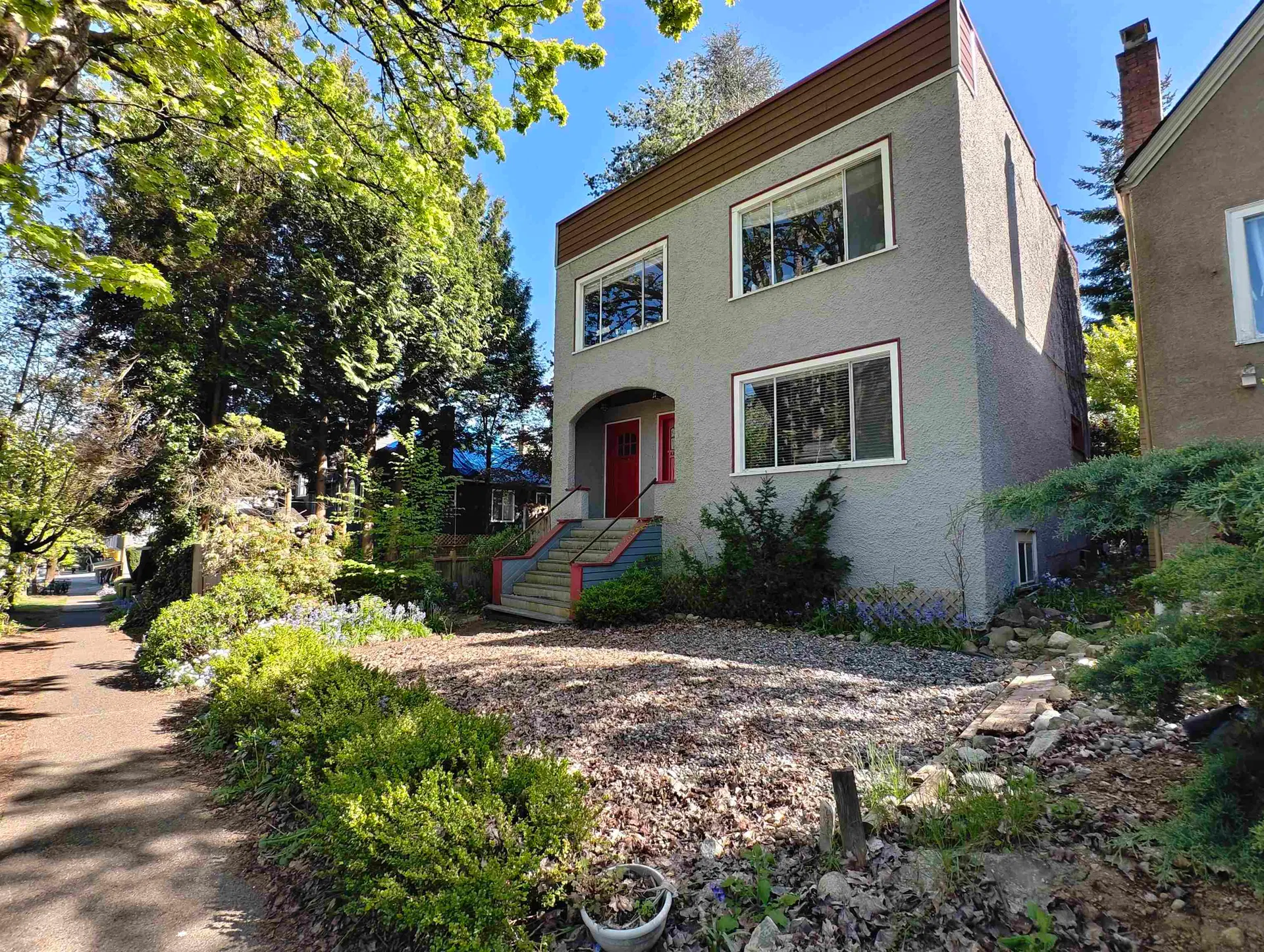 Photo 1 of 1 at 3716 W 16th Avenue