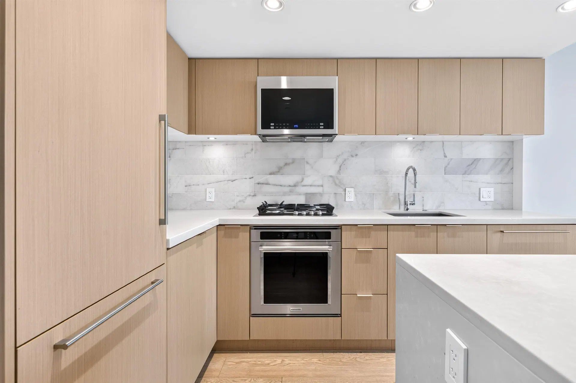 Photo 3 of 40 at #1506 – 8189 Cambie Street