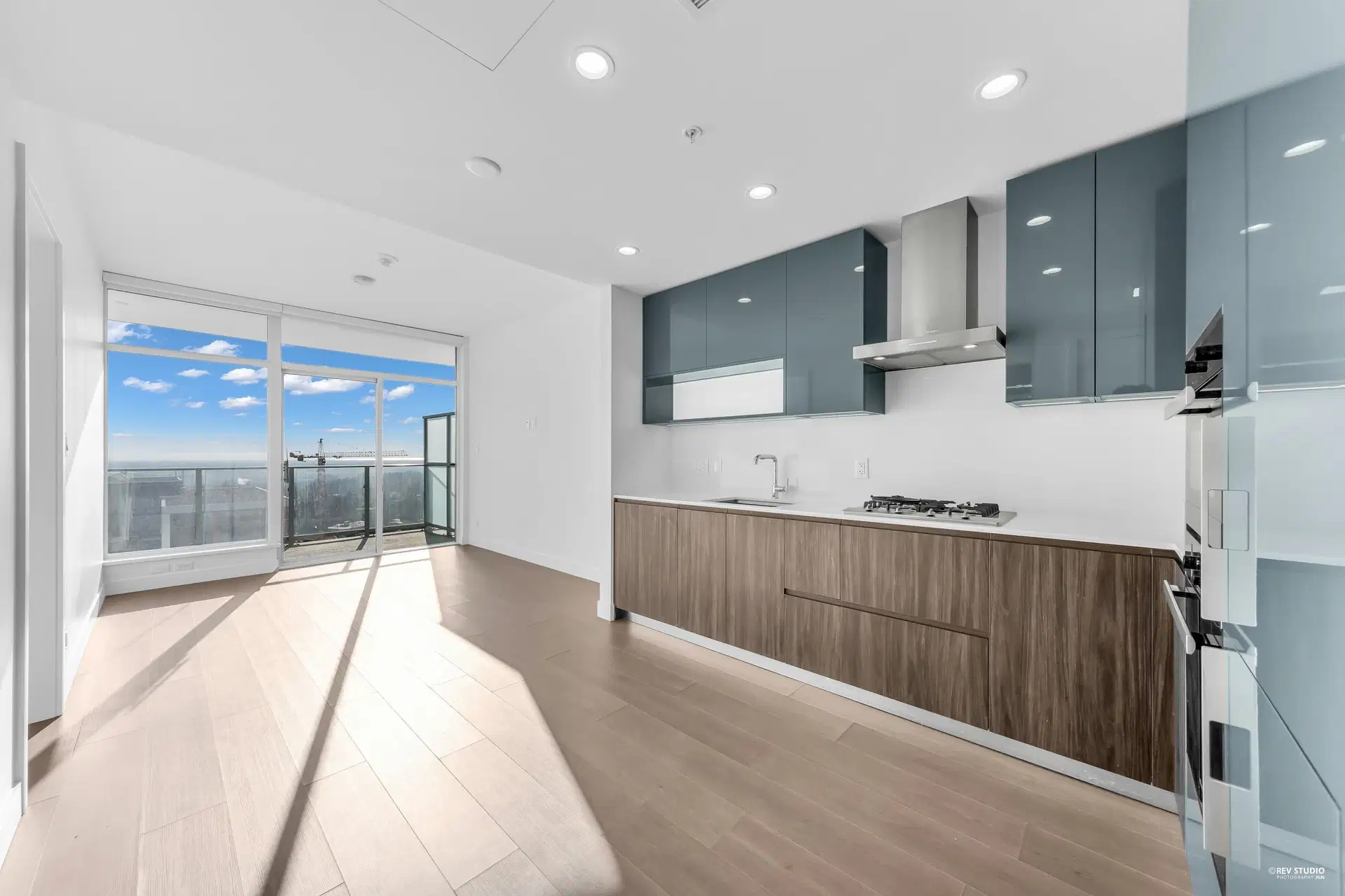 #1505 – 6511 Sussex Avenue