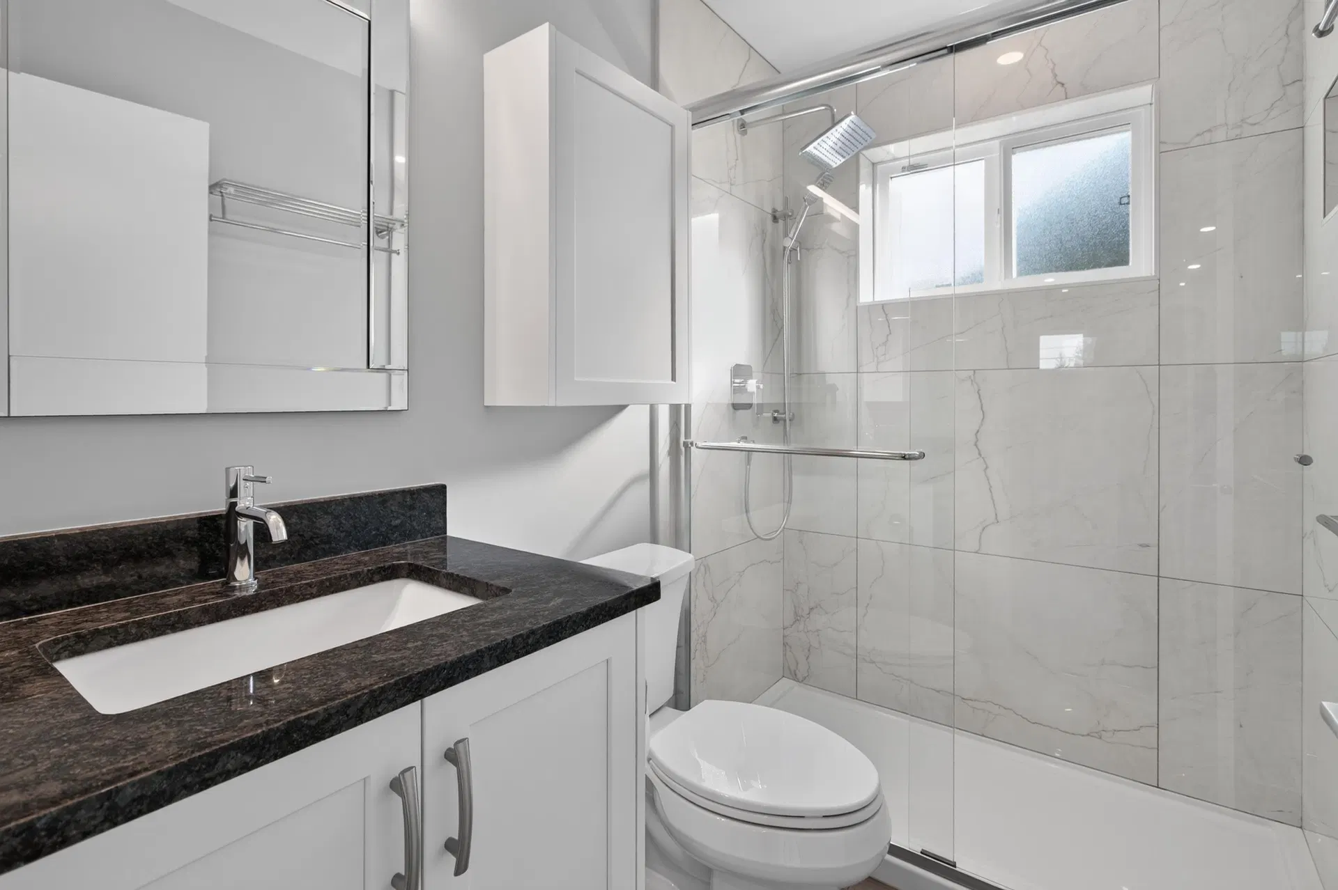 Photo 3 of 14 at 7081 Belcarra Drive