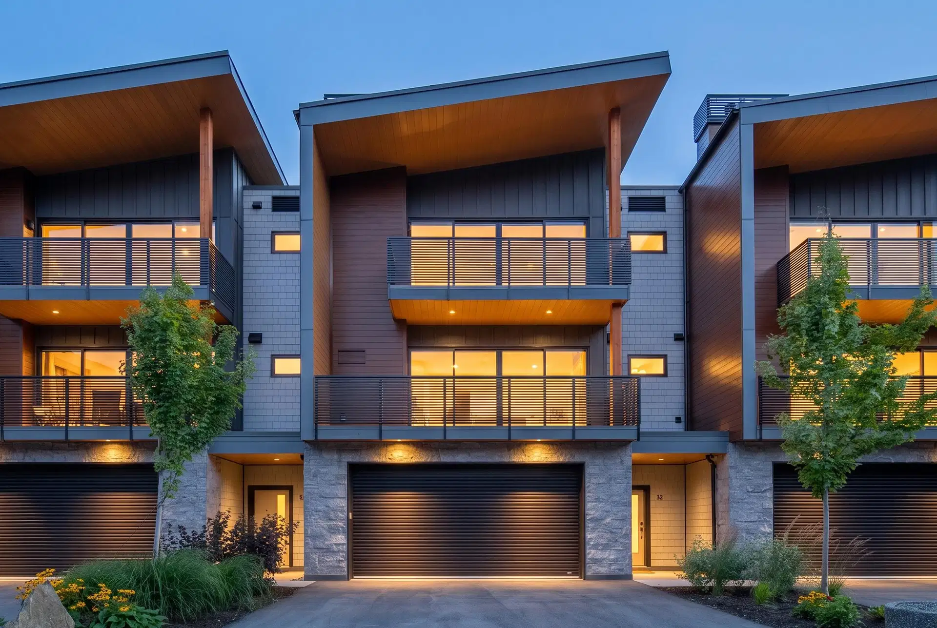 #16 – 2077 Garibaldi Way