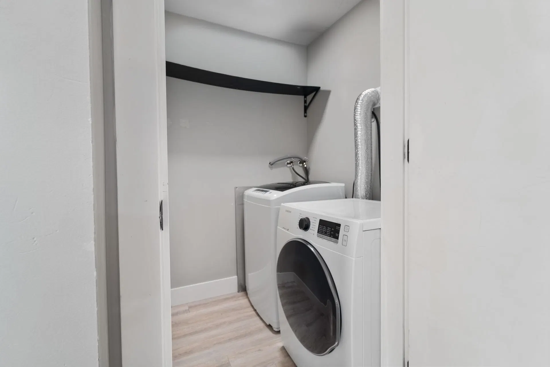 Photo 3 of 14 at #106 – 45598 Mcintosh Drive
