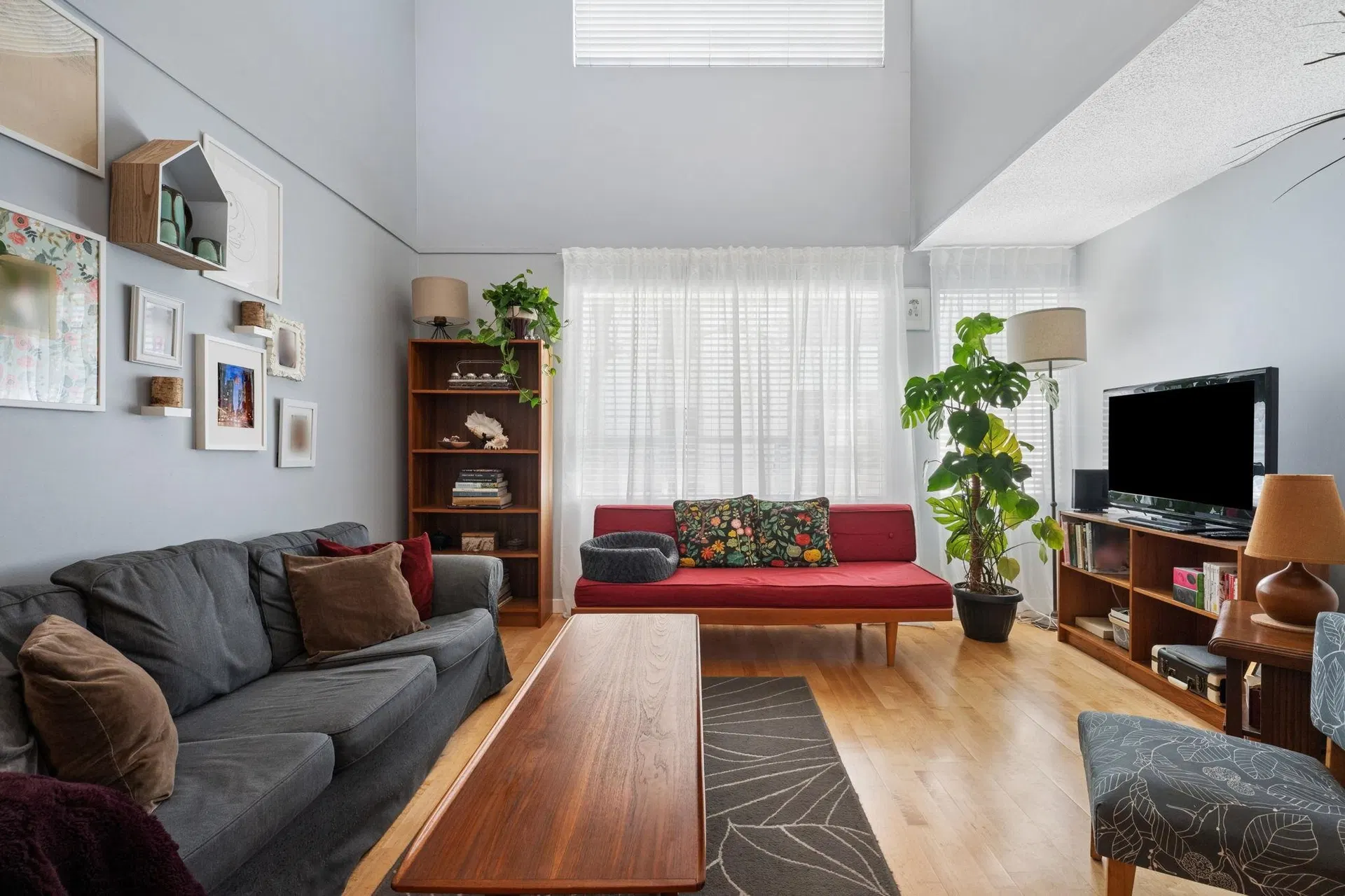 Photo 1 of 32 at #407 – 1345 Comox Street