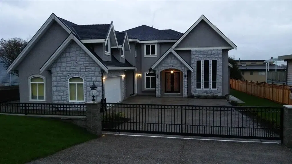 Photo 1 of 1 at 704 Quadling Avenue