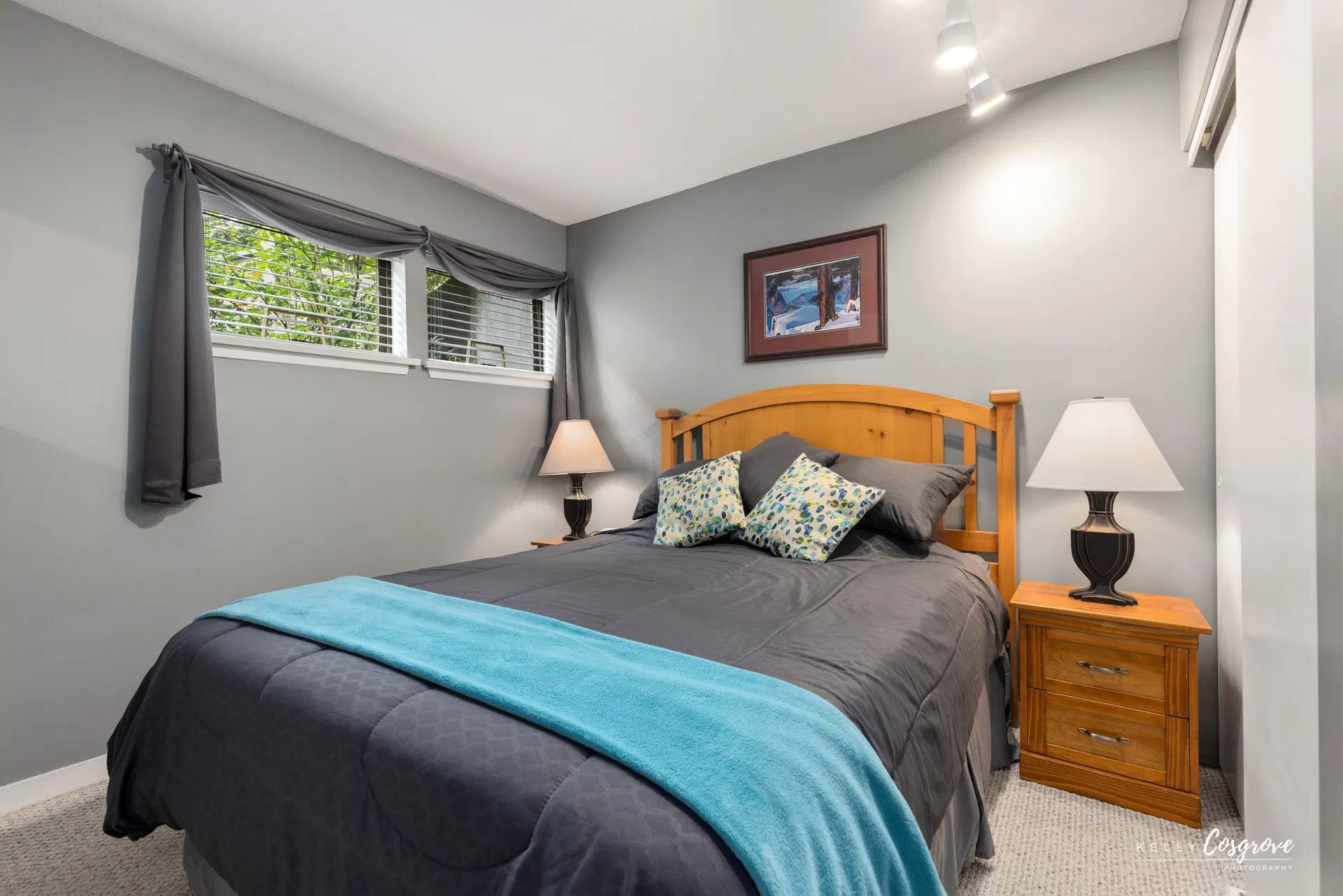 Photo 2 of 21 at #801 – 3050 Hillcrest Drive