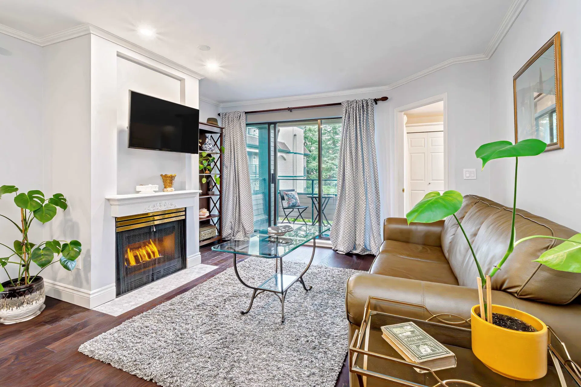 Photo 2 of 24 at #305 – 2925 Glen Drive