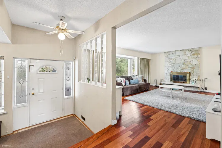 Photo 4 of 37 at 7545 Filey Drive