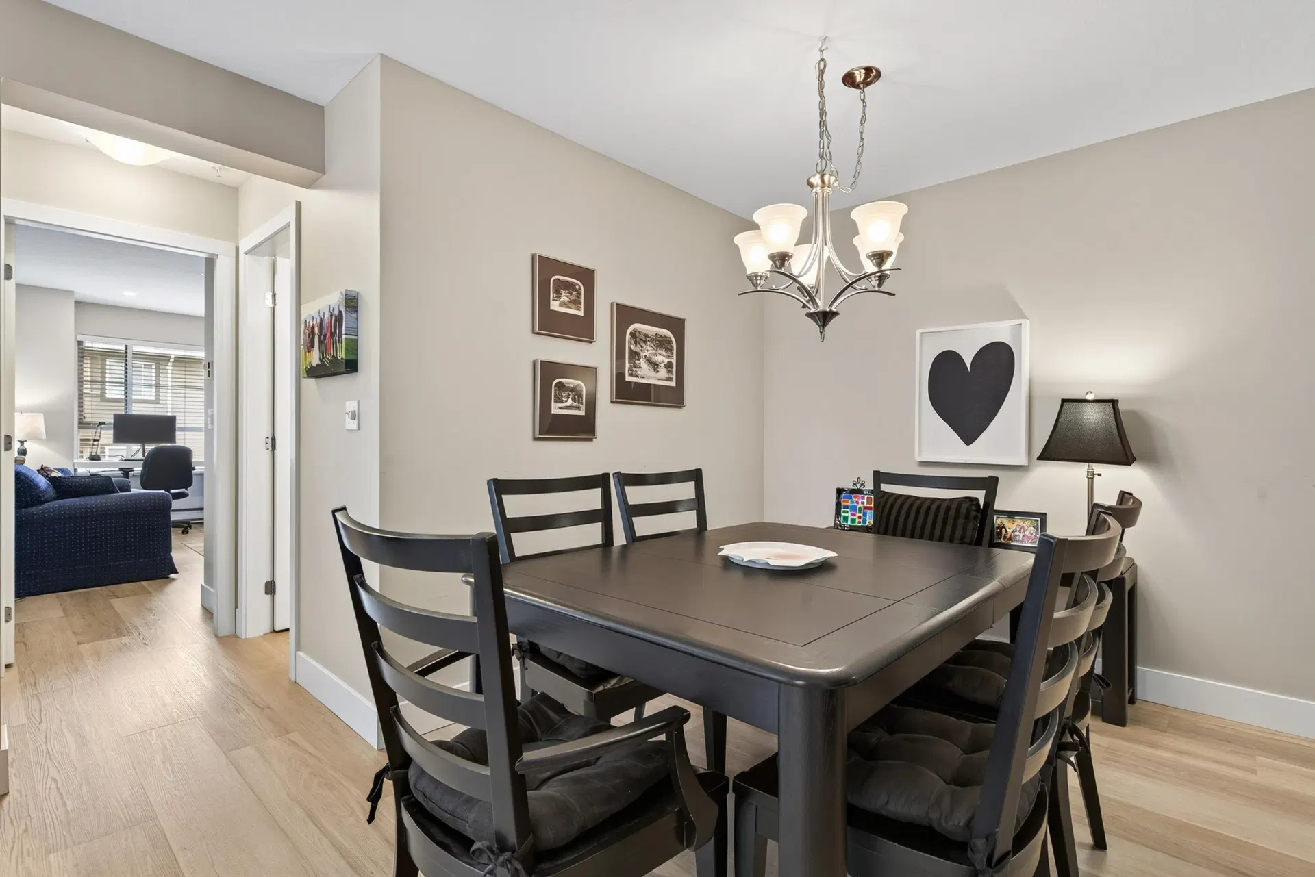 Photo 5 of 40 at #305 – 15155 22 Avenue