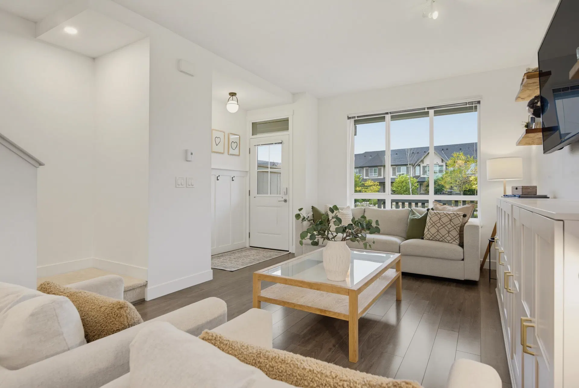 Photo 5 of 40 at #140 – 30930 Westridge Place