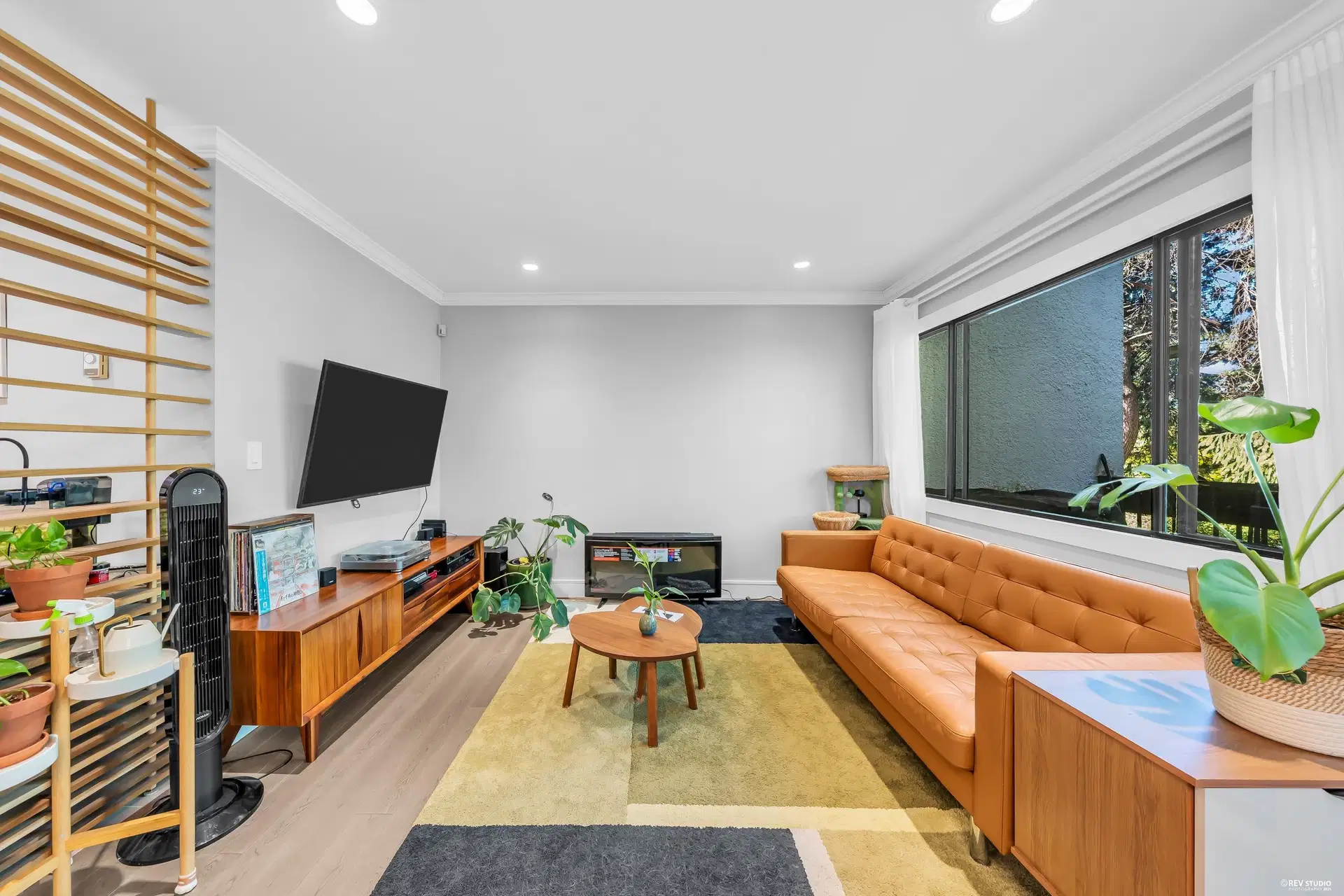 #7 – 7321 Montecito Drive