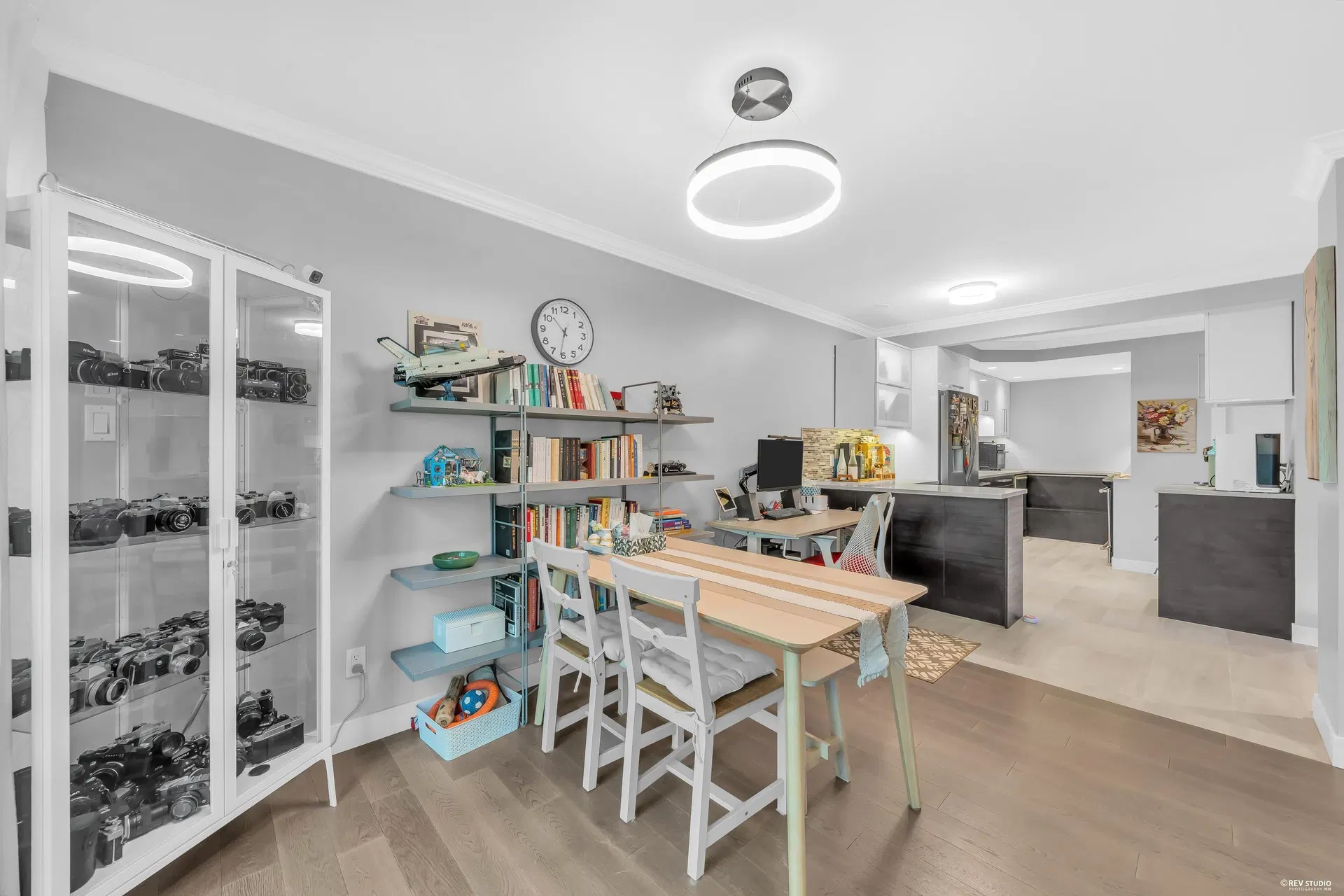 Photo 3 of 30 at #7 – 7321 Montecito Drive