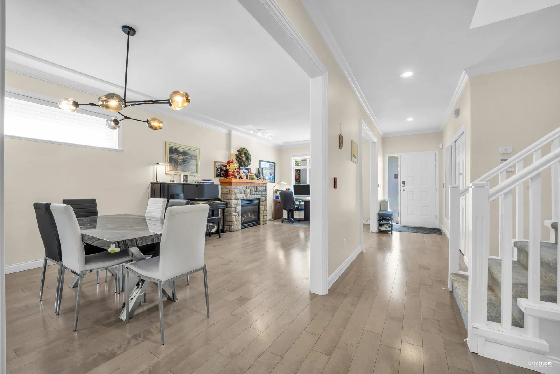 Photo 5 of 40 at 3531 Johnson Avenue