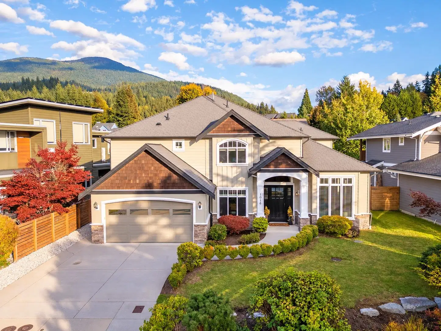 1016 Condor Place