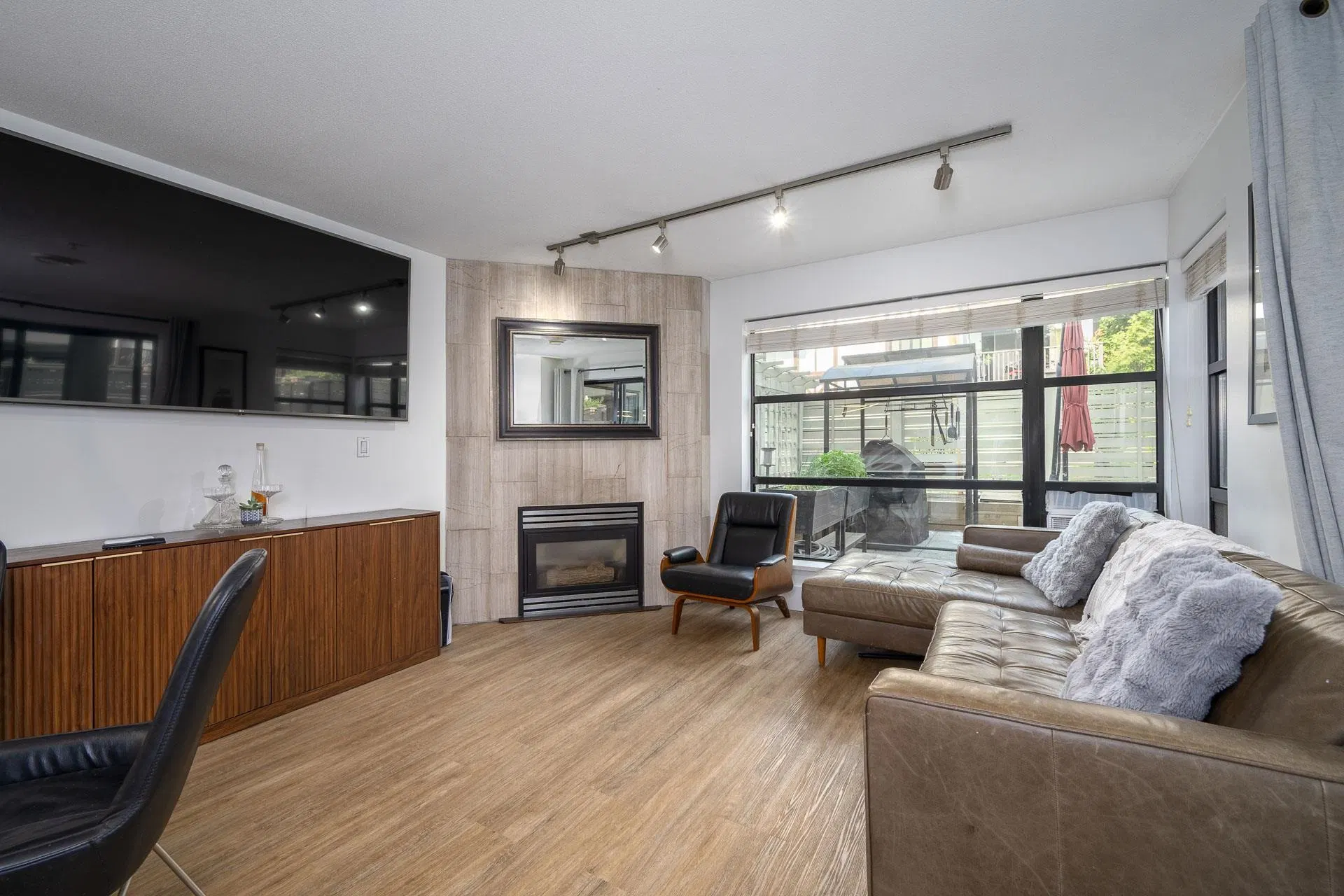 Photo 5 of 38 at #204 – 124 W 3rd Street