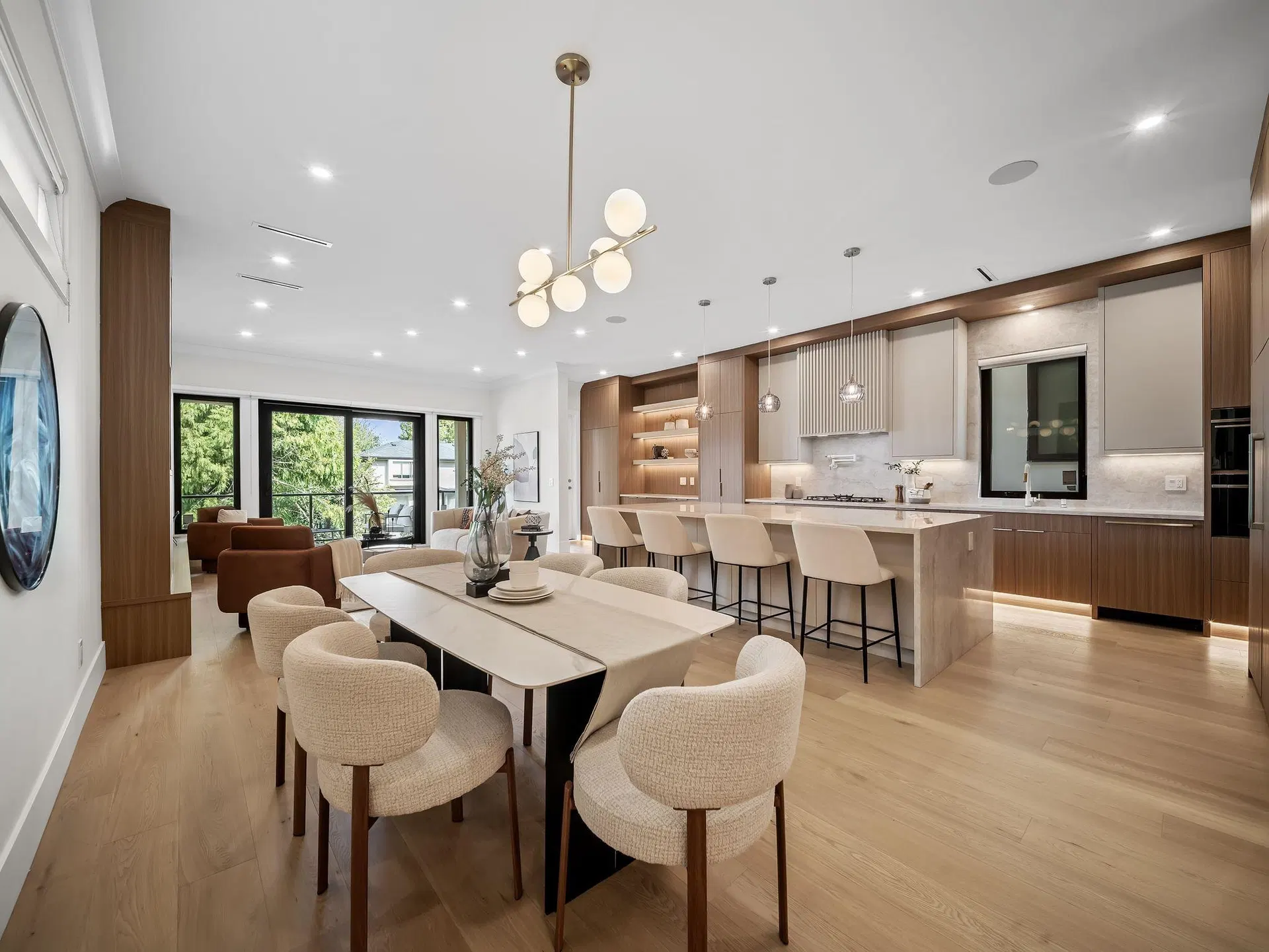 Photo 1 of 40 at #1 – 6174 Malvern Avenue