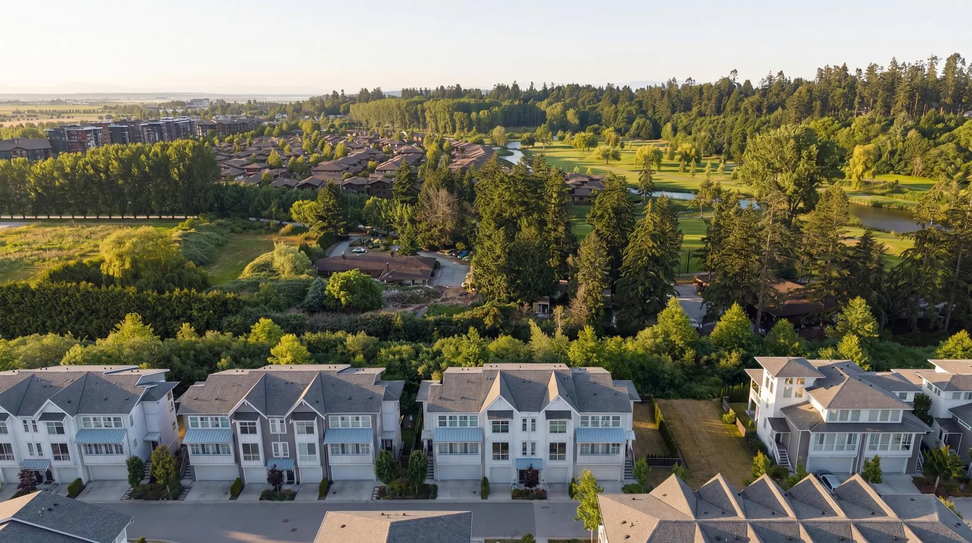 Photo 5 of 40 at #29 – 4716 Orca Way