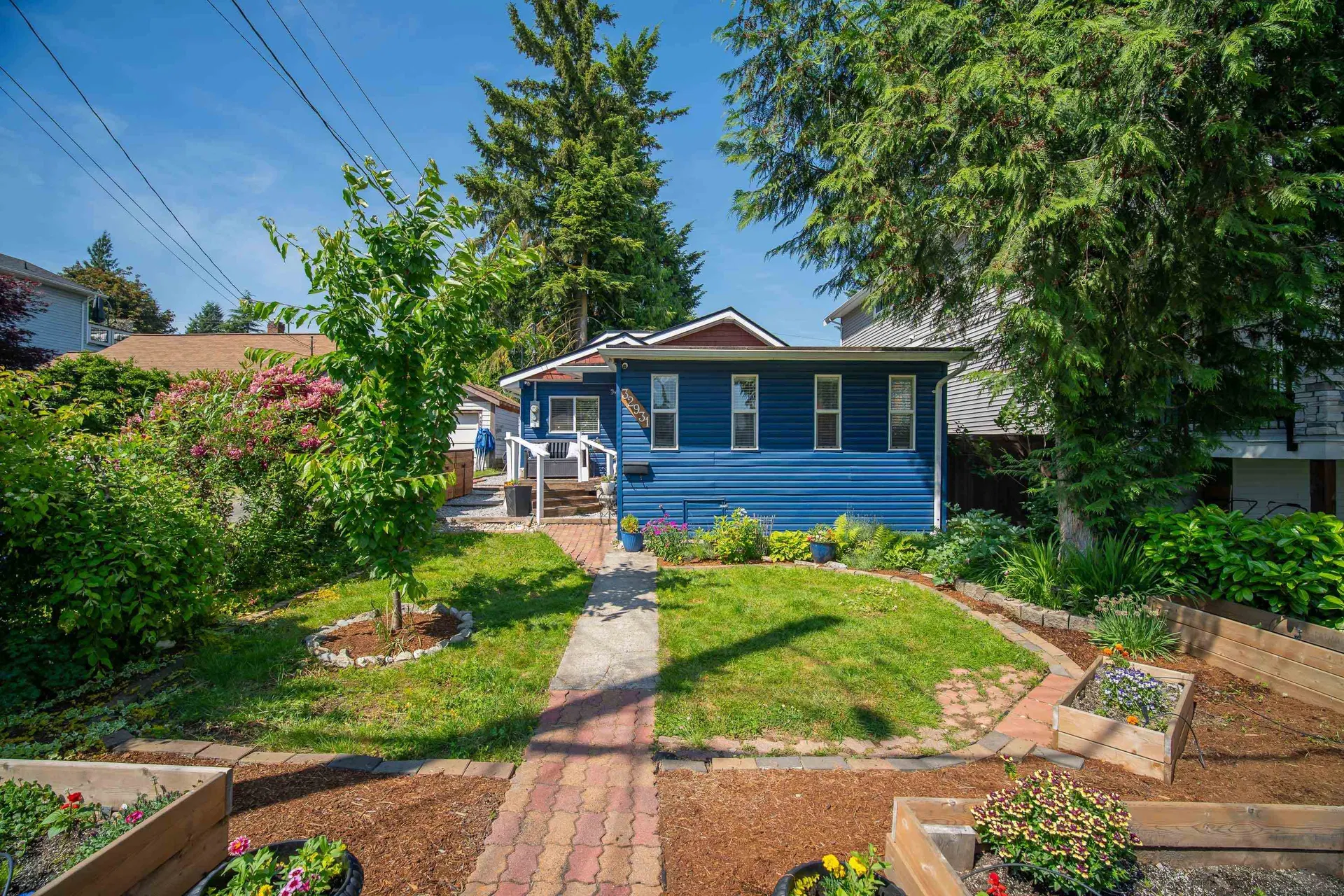 Photo 1 of 38 at 32931 1 Avenue
