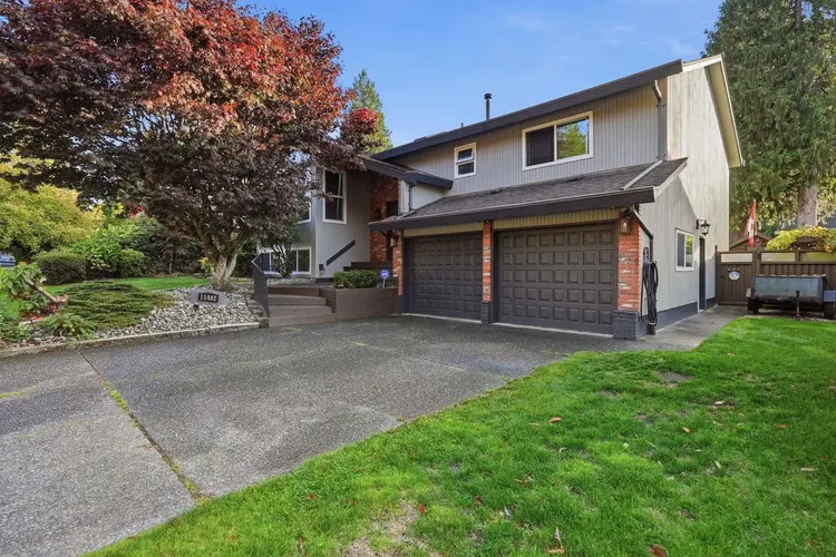 Photo 2 of 40 at 11492 Commonwealth Crescent