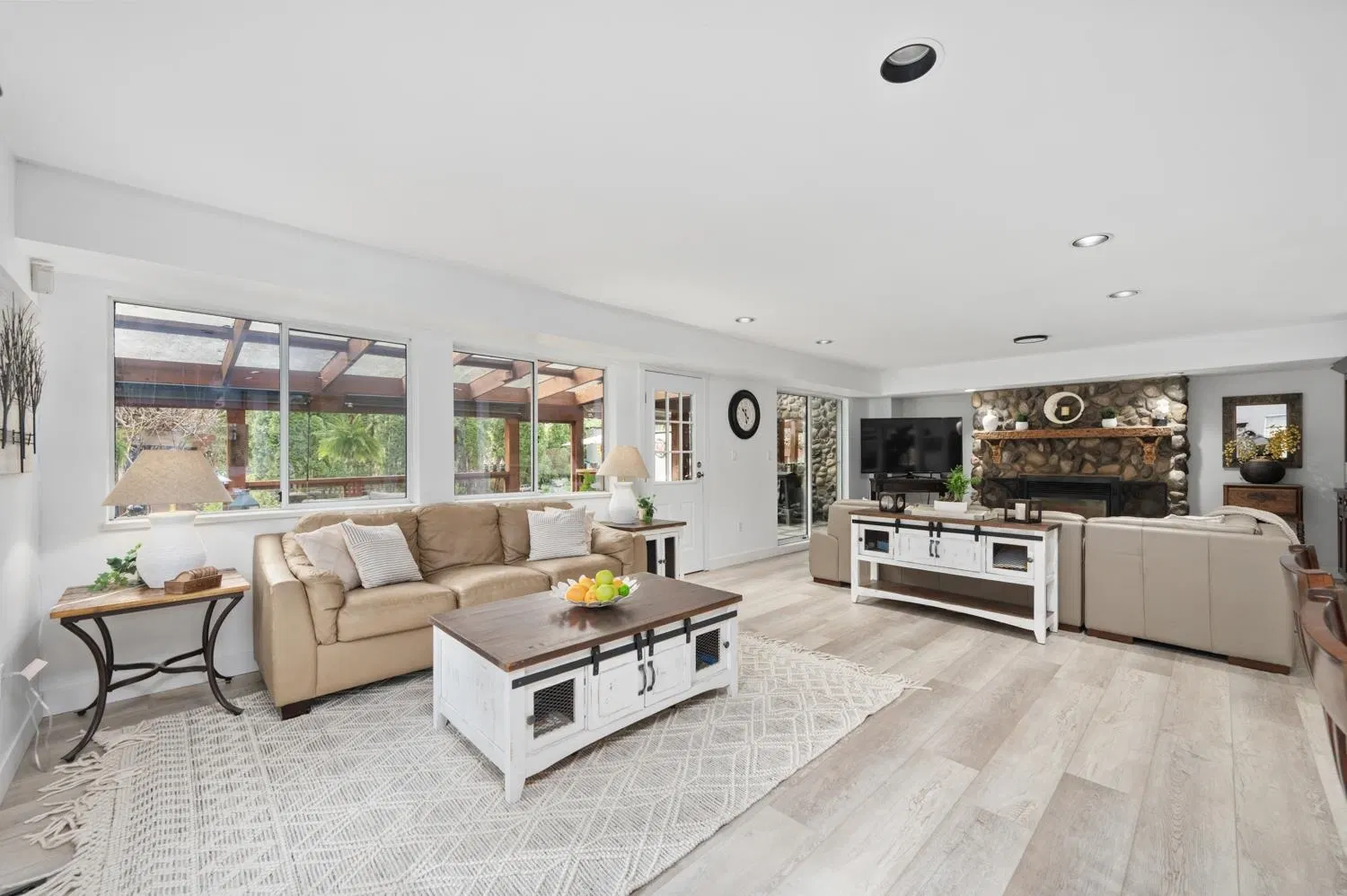 Photo 5 of 40 at 22186 124th Avenue