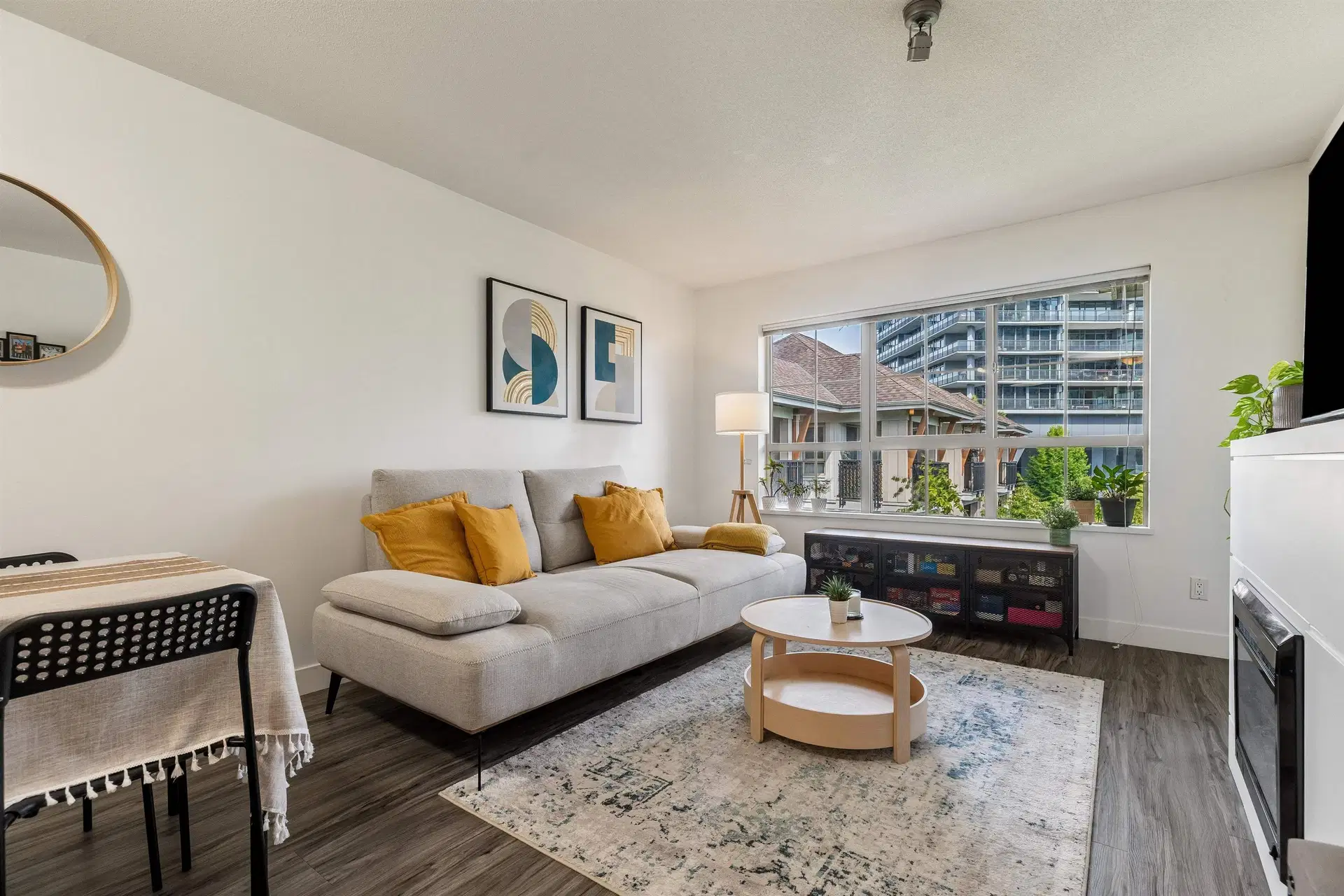 #408 – 2088 Beta Avenue