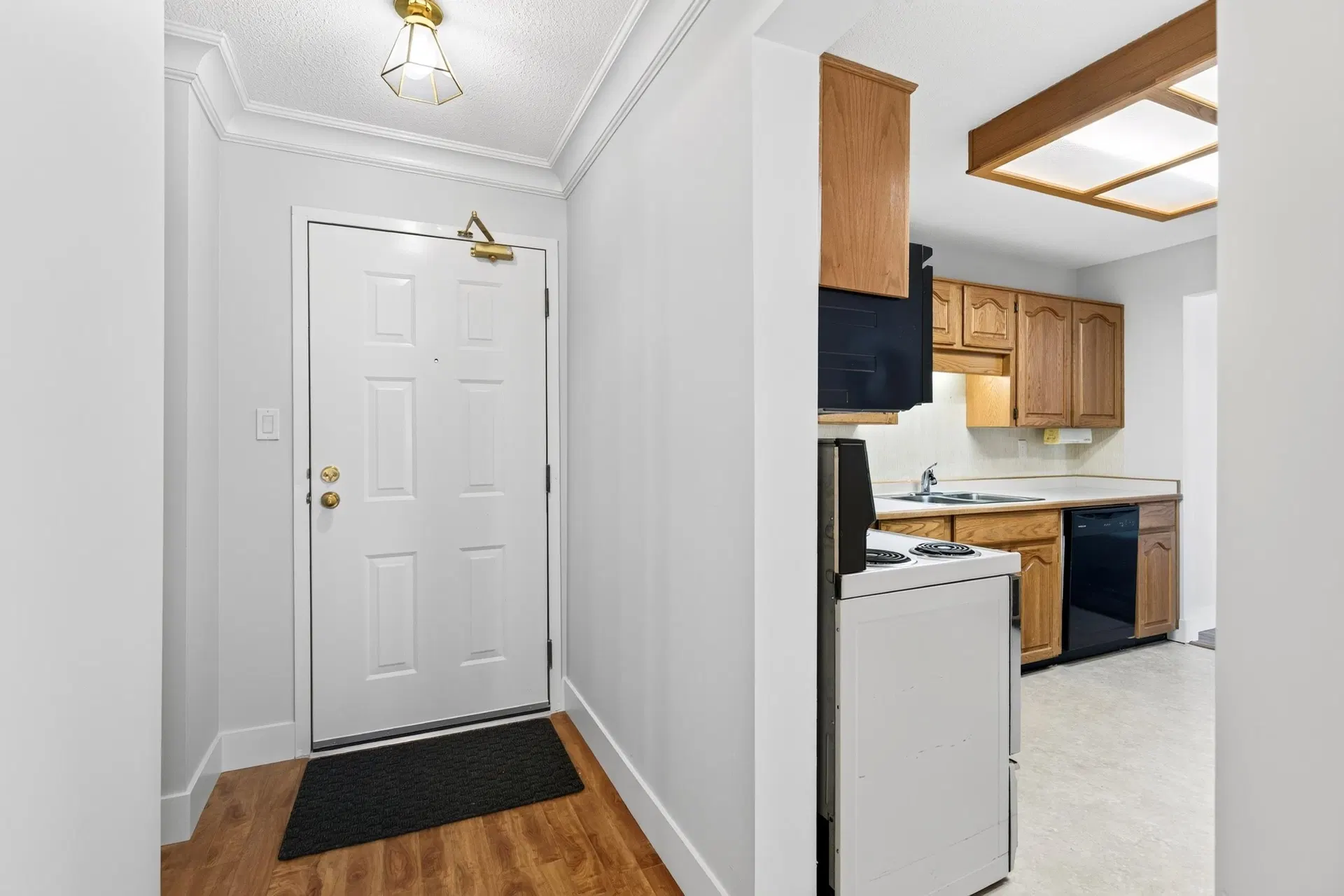 Photo 3 of 20 at #311 – 32833 Landeau Place