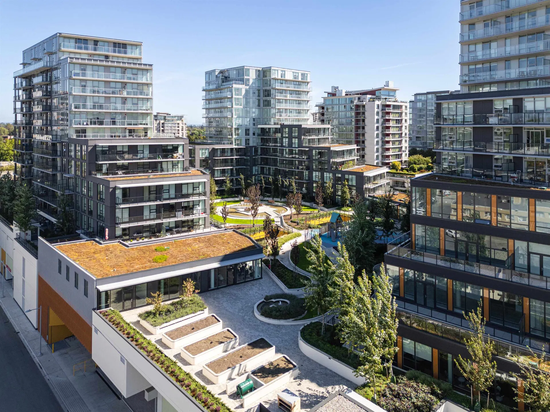 Photo 1 of 2 at #1101 – 6655 Buswell Street