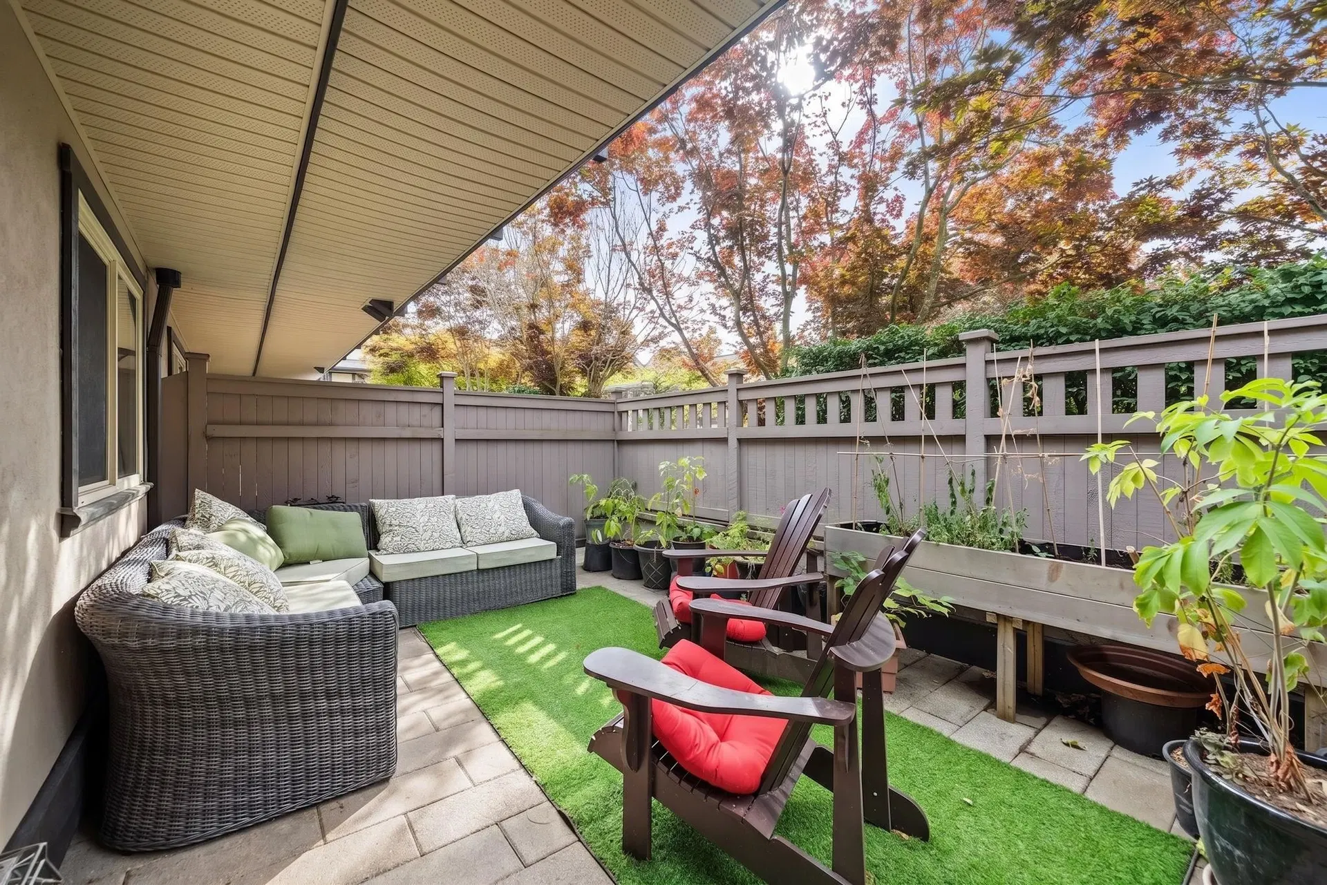Photo 5 of 28 at A210 – 4811 53 Street