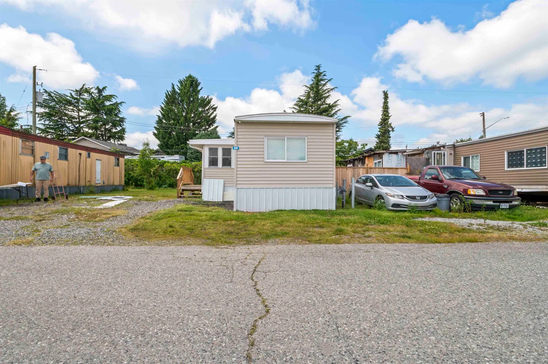 Photo 1 of 28 at #9B – 26892 Fraser Highway