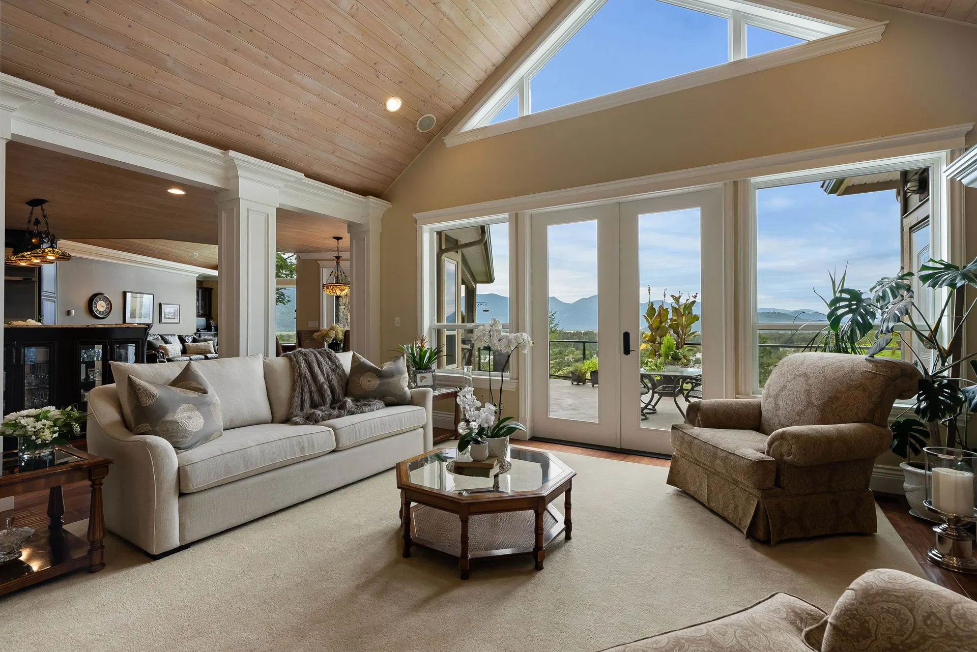42395 Highland Drive