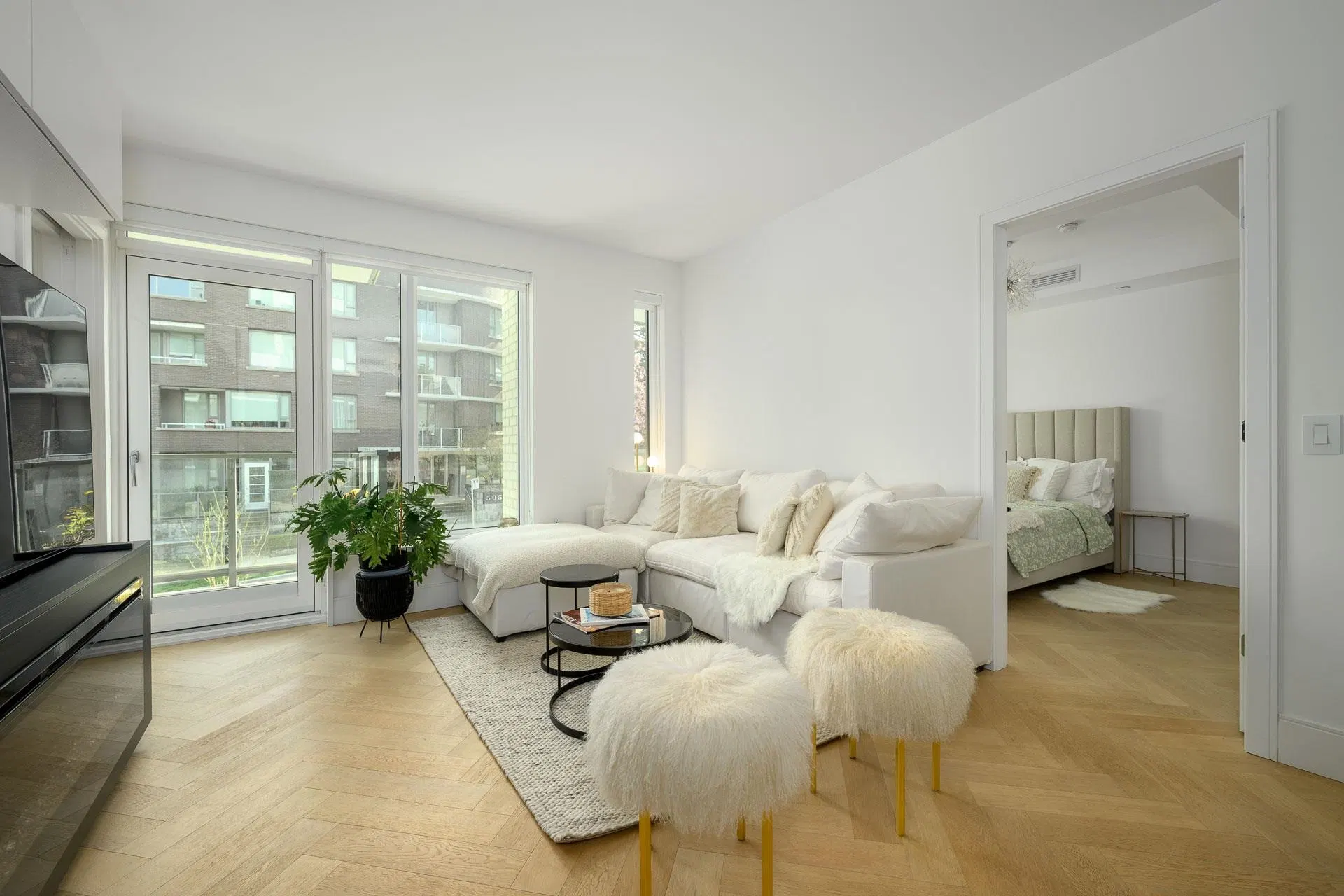 Photo 4 of 39 at #204 – 4675 Cambie Street