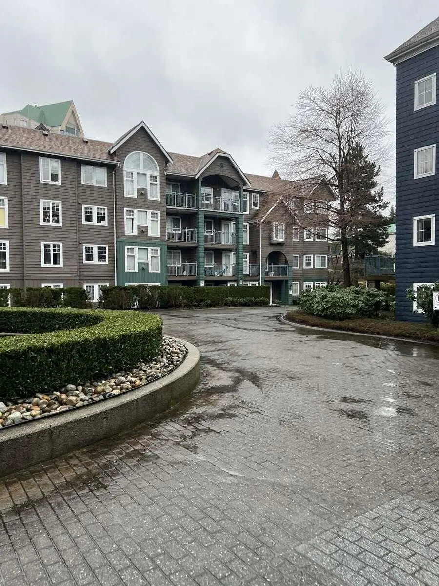 Photo 1 of 40 at #102 – 3085 Primrose Lane
