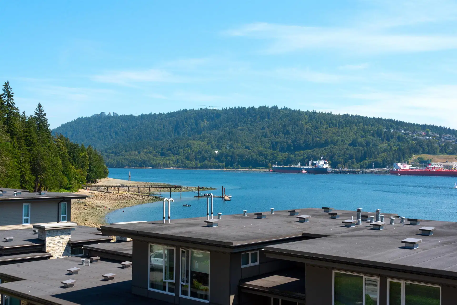 #305 – 3873 Cates Landing Way