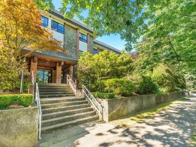 #348 – 588 5th Avenue