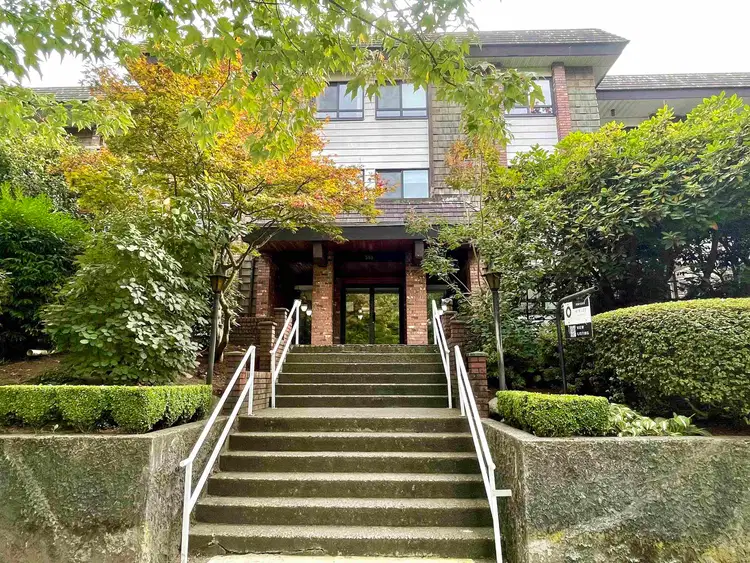 #348 – 588 5th Avenue