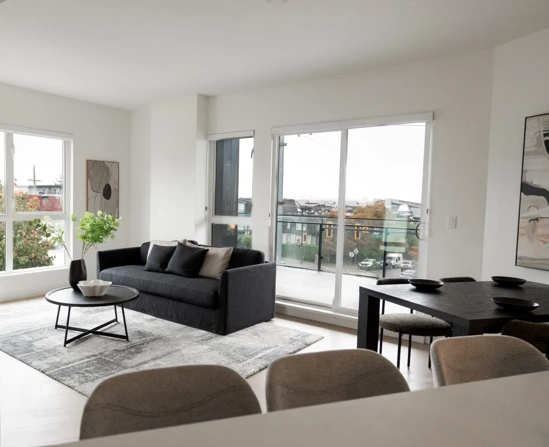 Photo 3 of 24 at #360 – 422 E 3rd Street