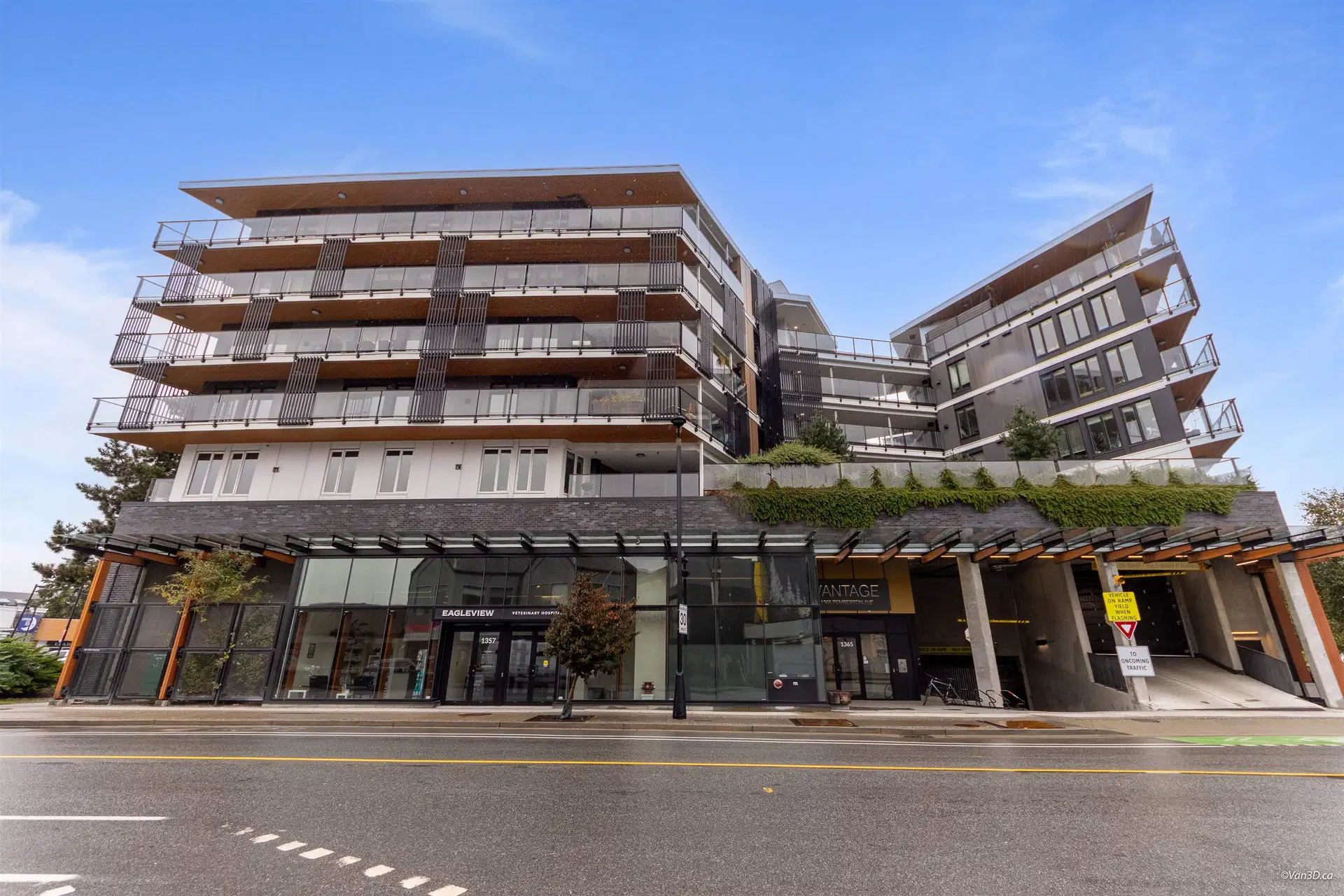 #403 – 1365 Pemberton Avenue