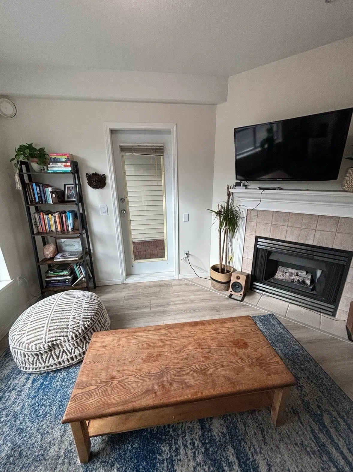 Photo 5 of 22 at #304 – 2755 Maple Street