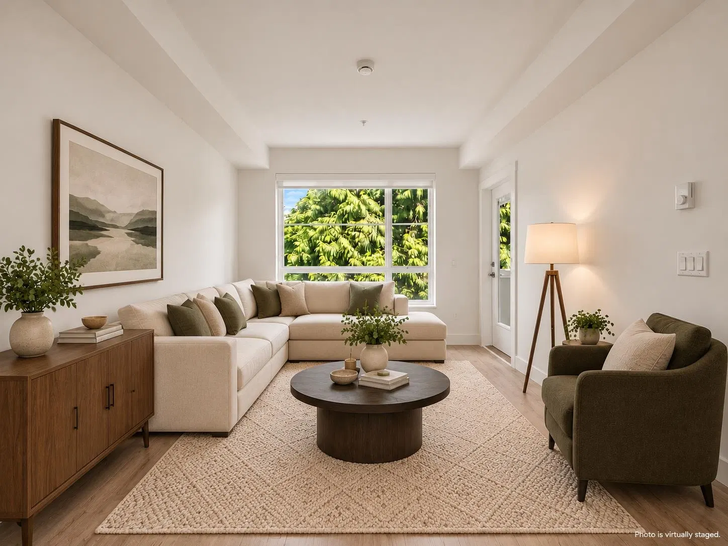 #306 – 6338 King George Boulevard