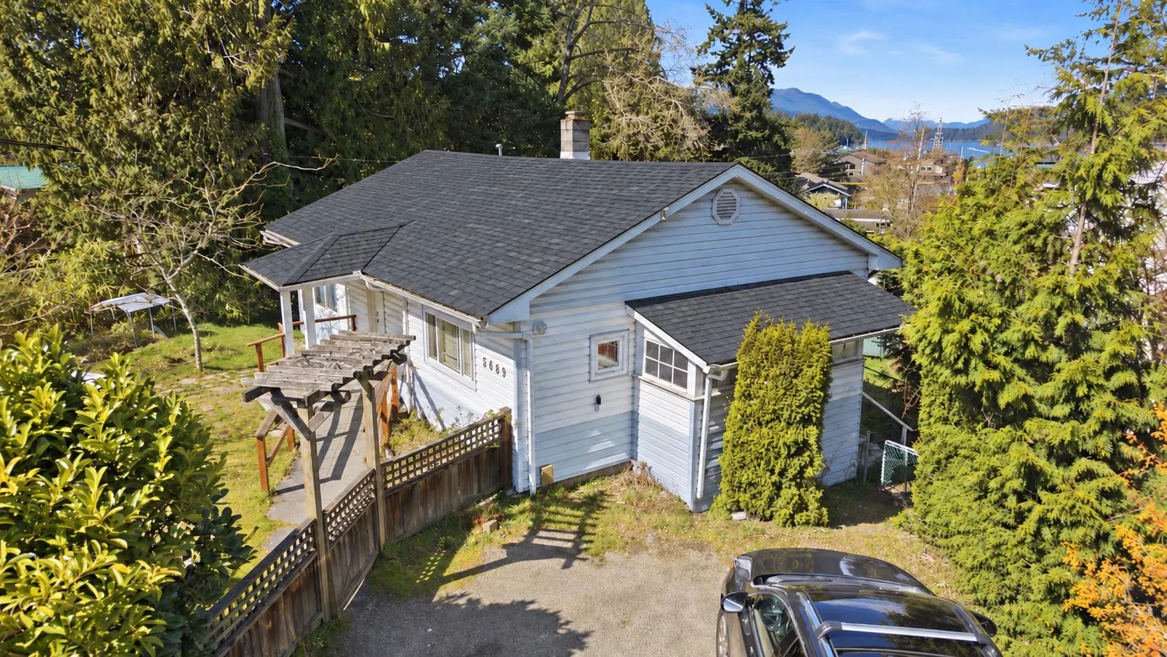 Photo 2 of 35 at 5689 Porpoise Bay Road