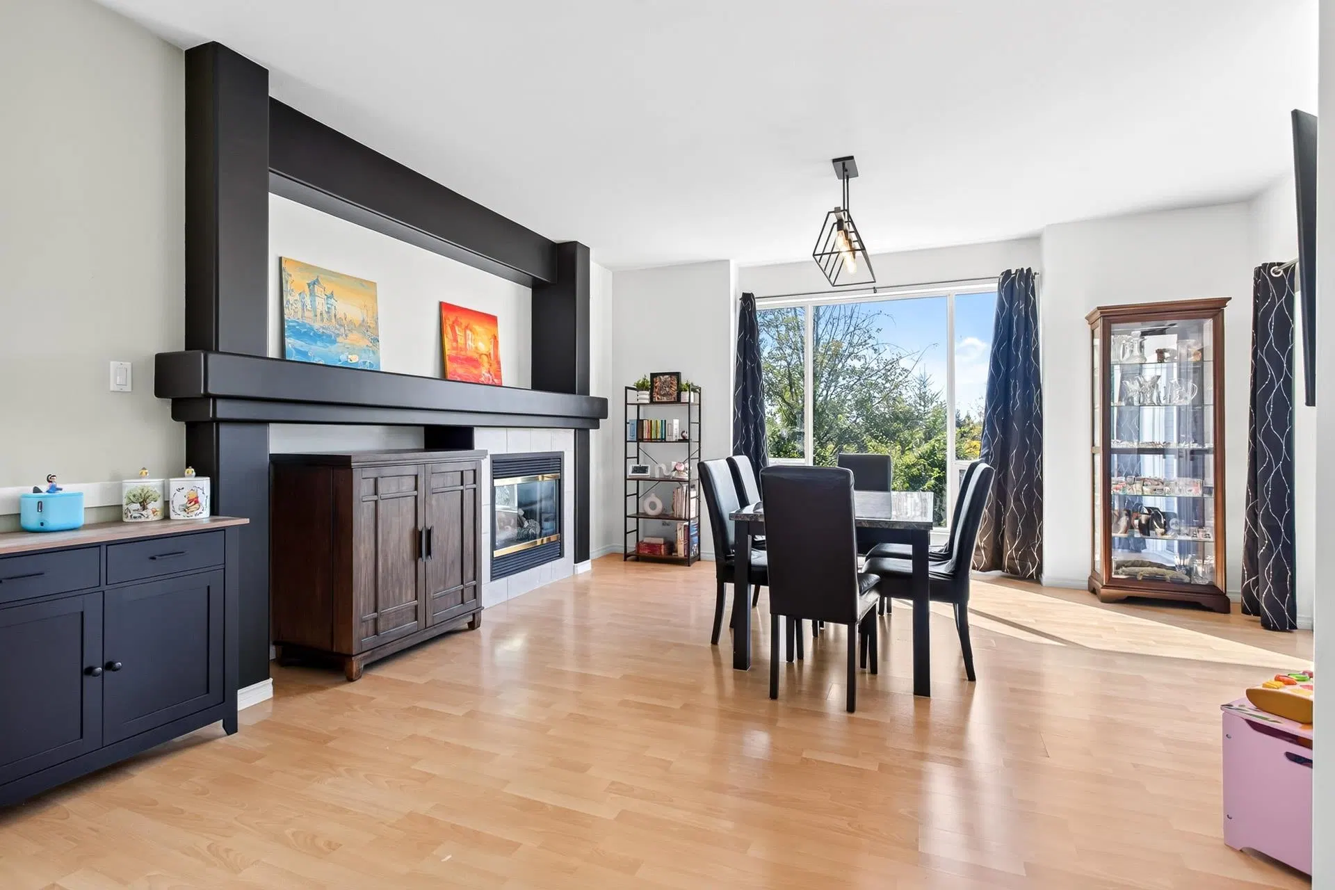 Photo 2 of 39 at 11537 228 Street