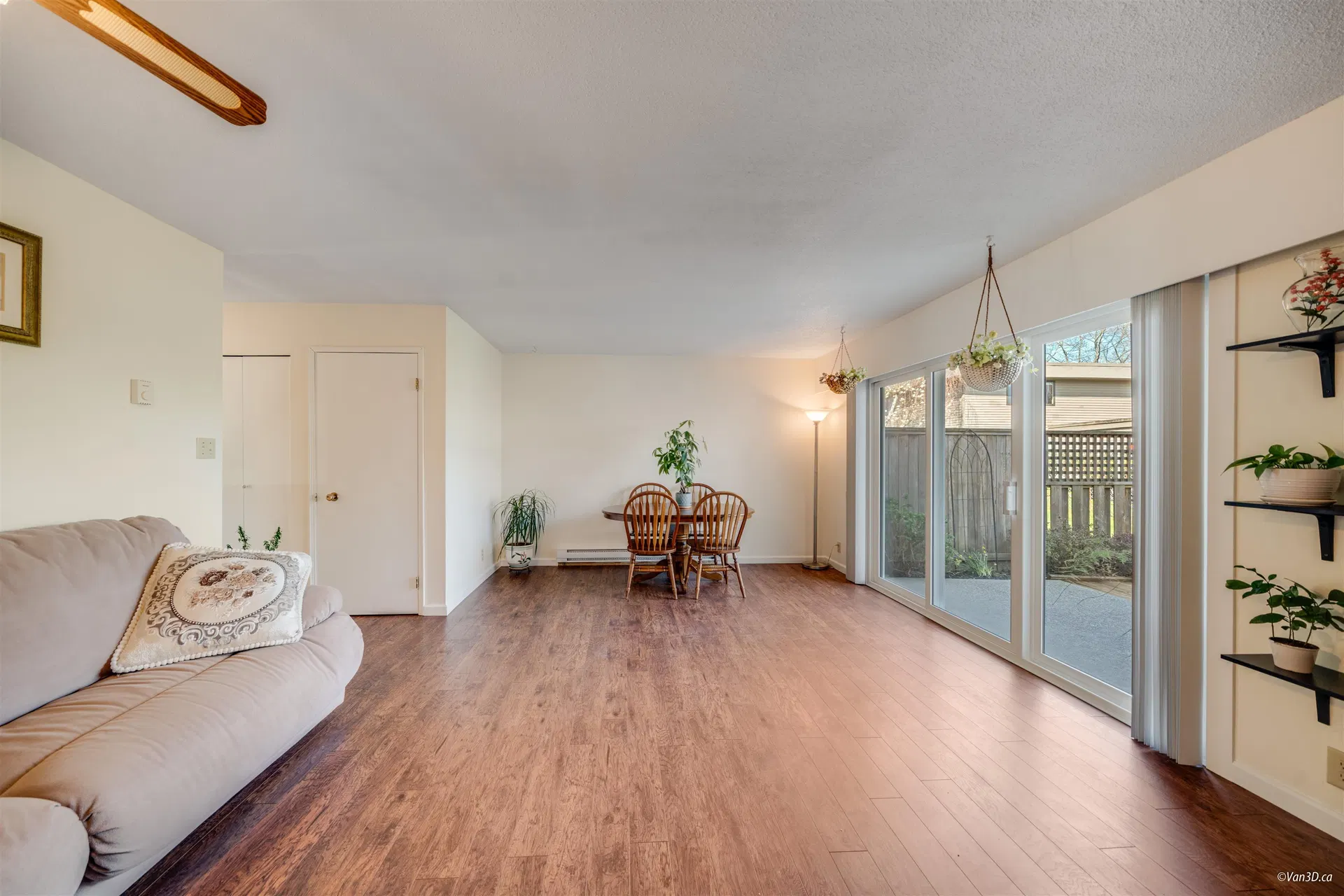 Photo 5 of 38 at #23 – 10840 Springmont Drive