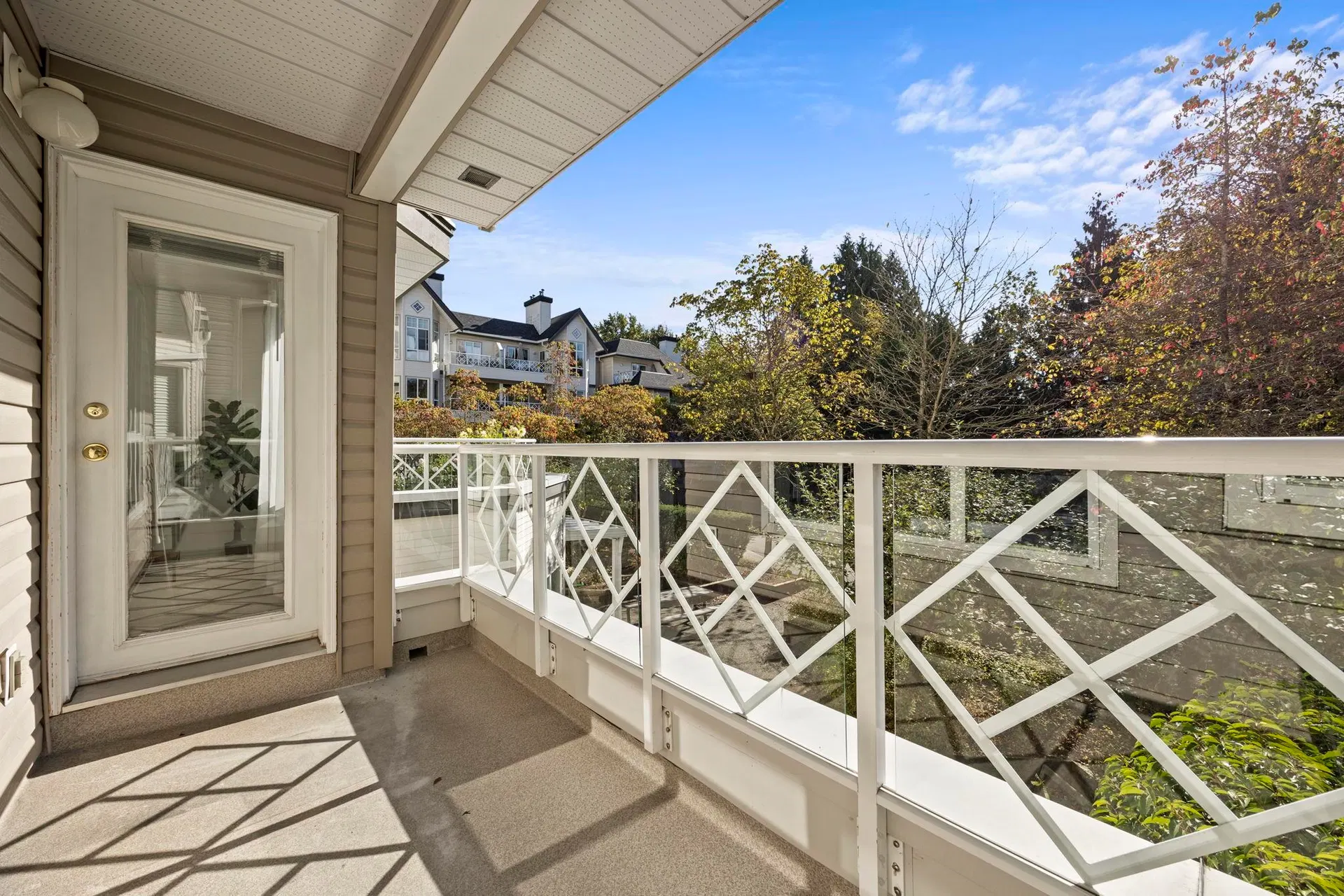 Photo 3 of 18 at #232 – 9979 140 Street