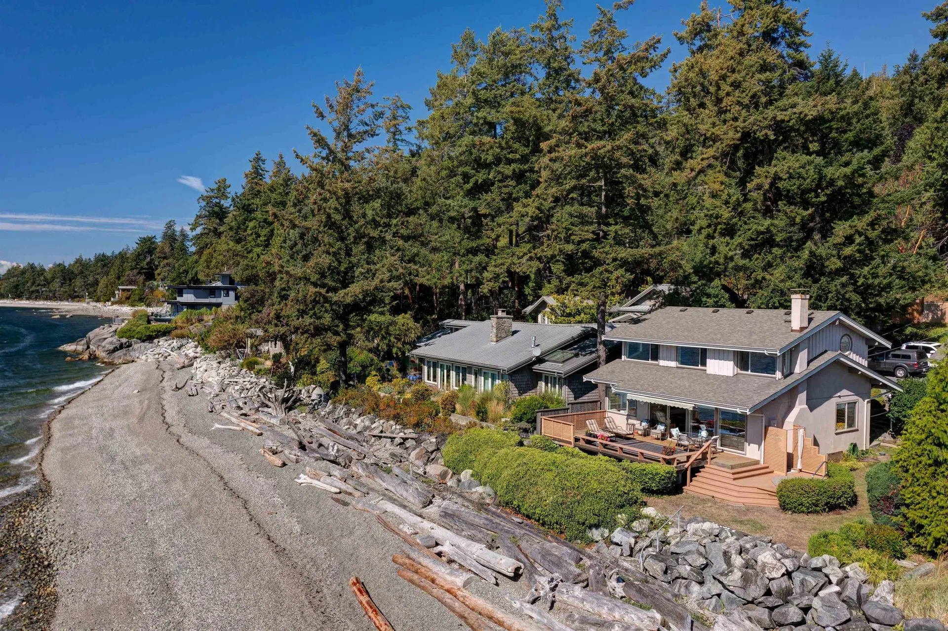 6577 Sunshine Coast Highway