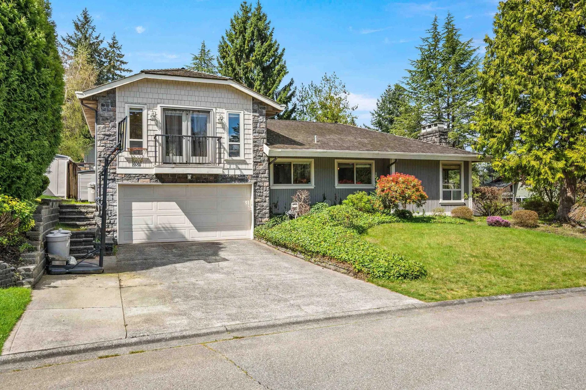 Photo 1 of 40 at 11390 Northview Crescent