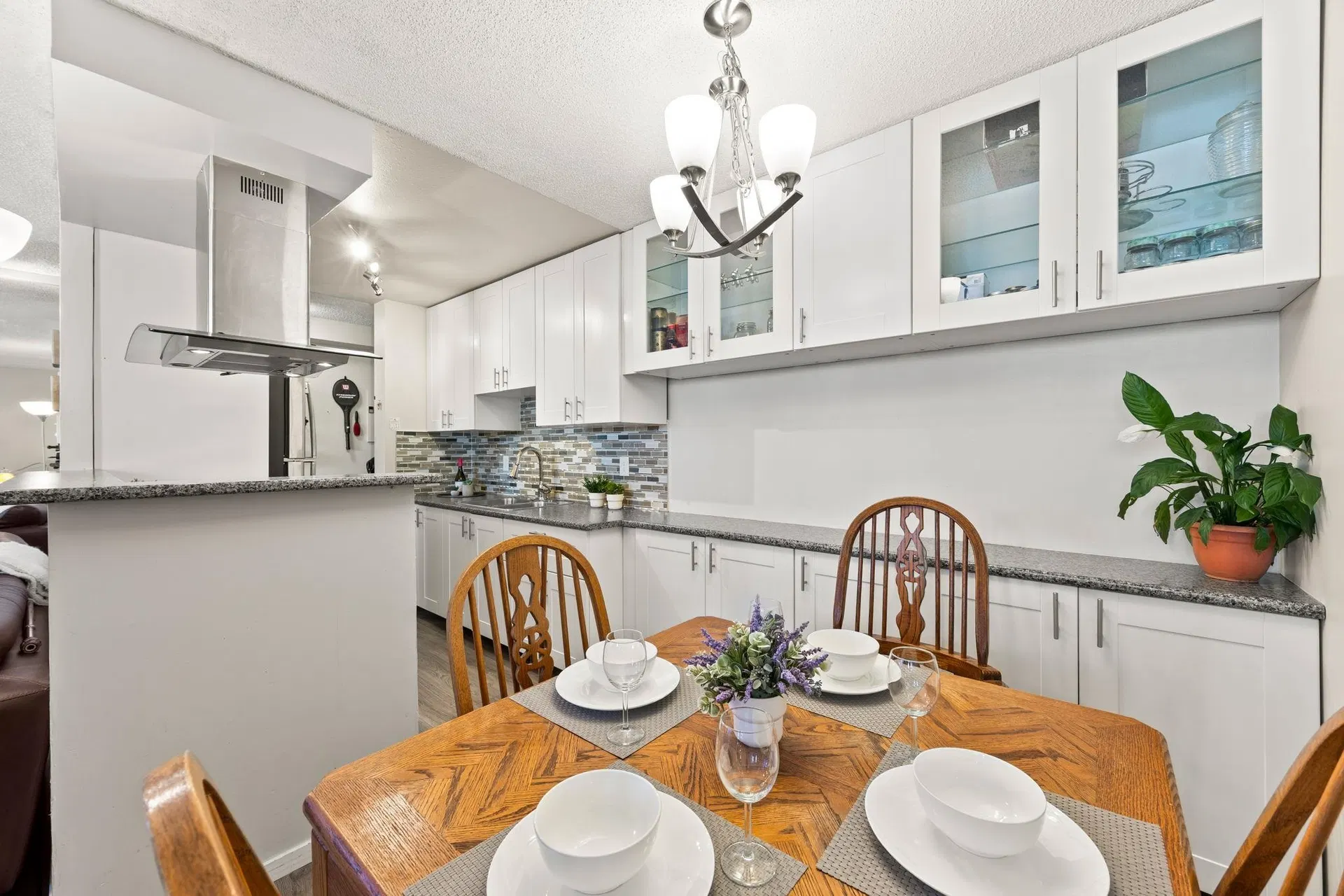 Photo 5 of 19 at #1202 – 6759 Willingdon Avenue