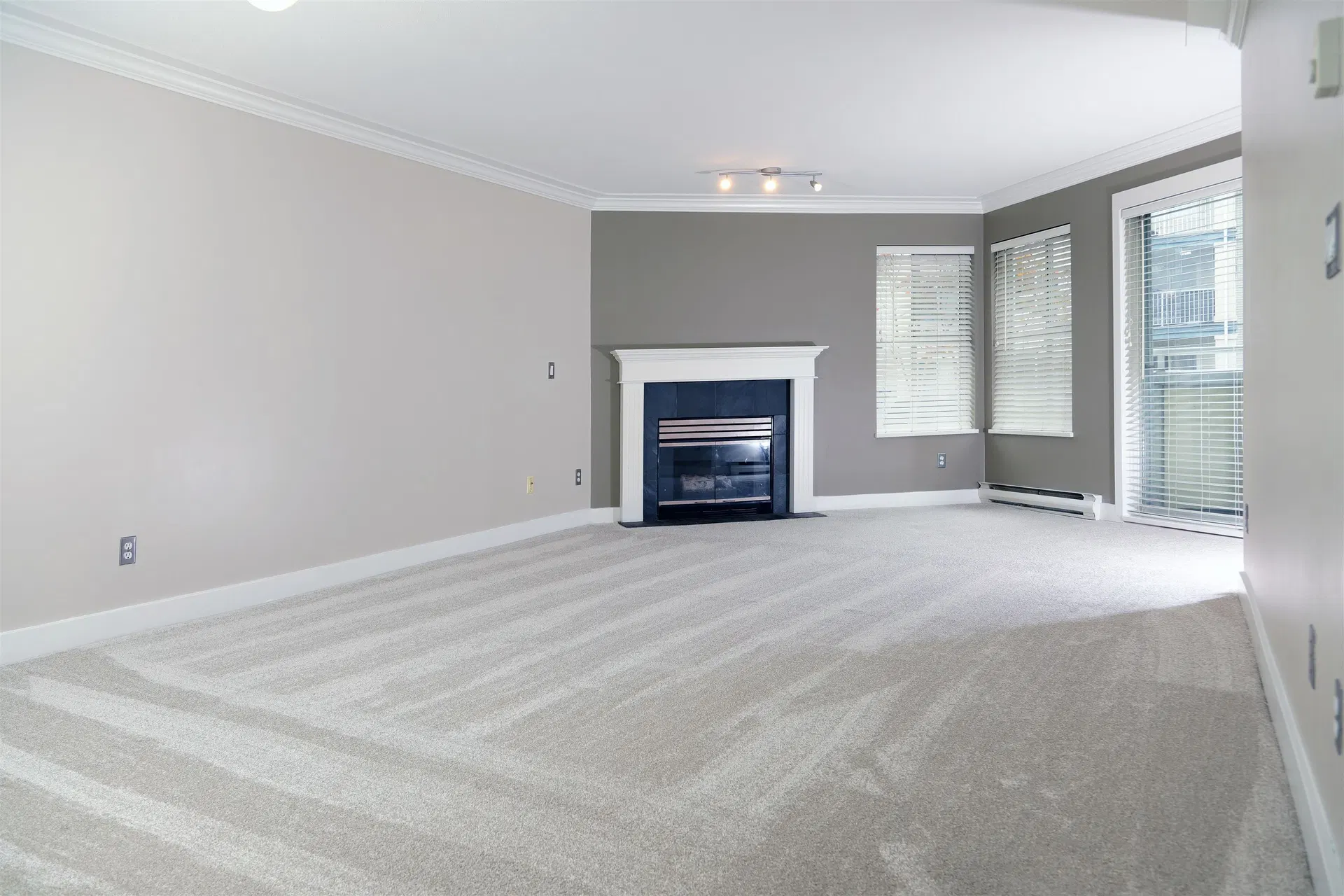 Photo 2 of 33 at #206 – 12633 72 Avenue